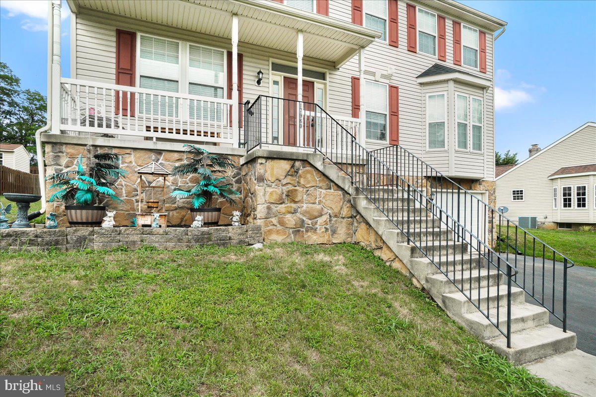 ST JAMES VILLAGE NORTH - Residential