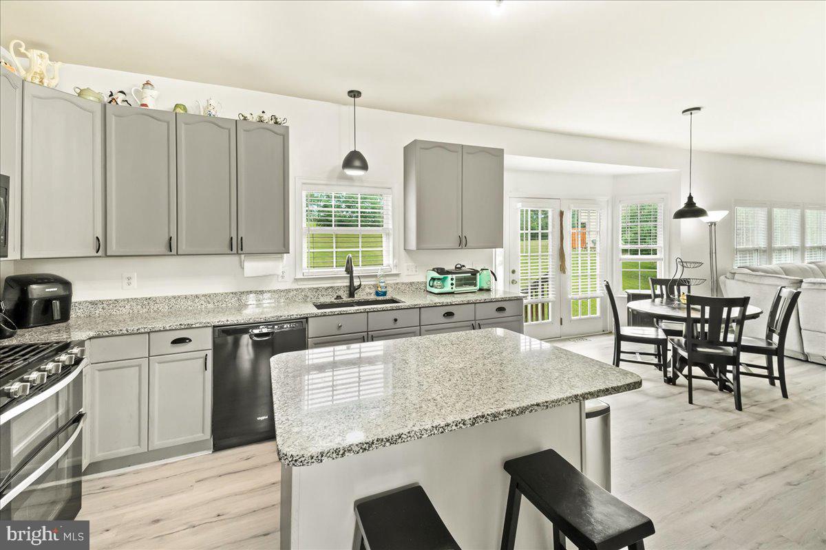 ST JAMES VILLAGE NORTH - Residential