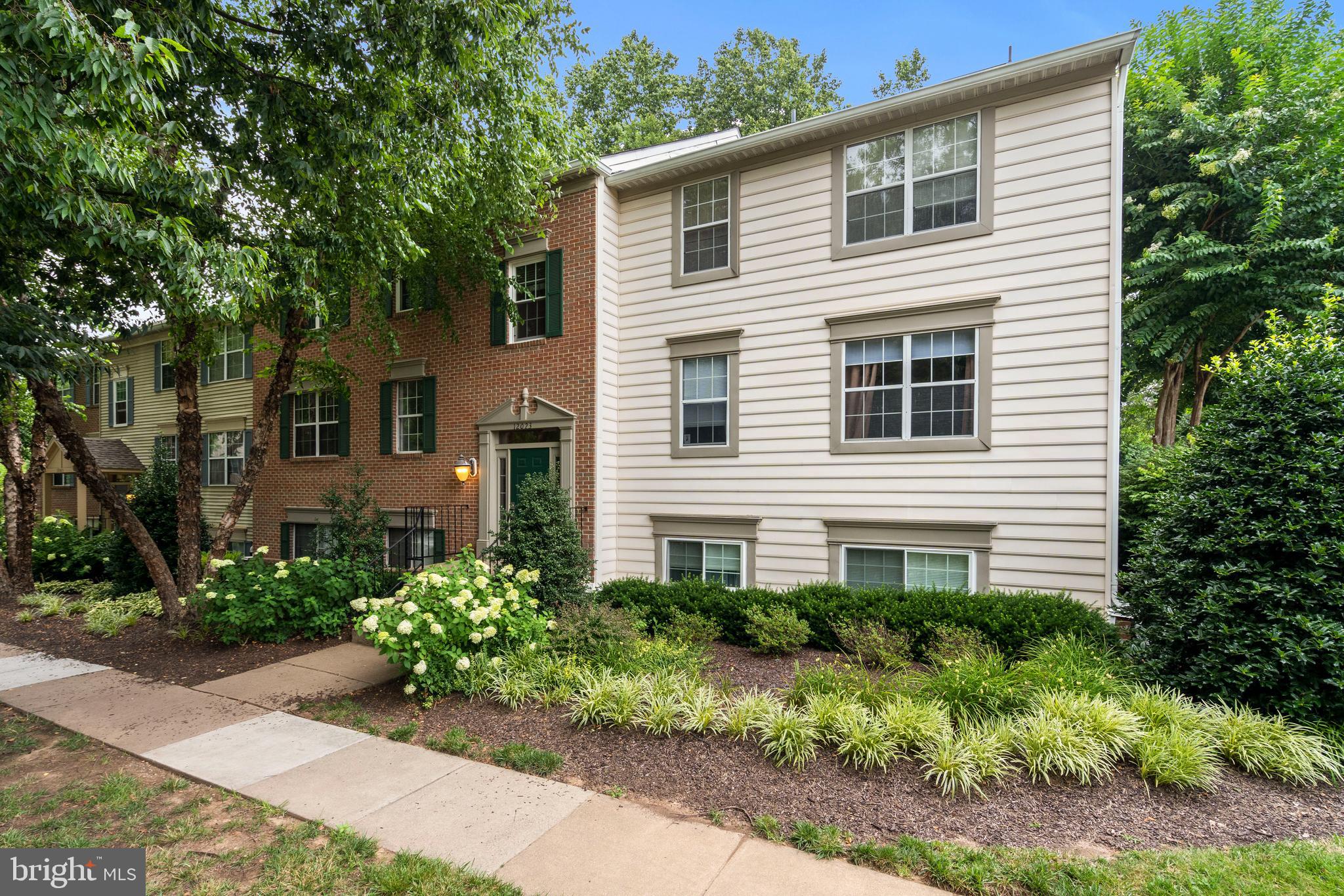 Welcome to 12023 Golf Ridge Court, Unit 201 — a beautifully maintained 2-bedroom, 2-bath condo located in the highly sought-after Heights at Penderbrook community. This light-filled home offers an open and inviting layout, perfect for both everyday living and entertaining. The spacious living area features large windows that let in an abundance of natural light and a warm and cozy fireplace, while the updated kitchen boasts granite countertops, stainless steel appliances, and ample cabinetry, making meal preparation a joy. Lots of extra storage throughout.
The primary suite is a private retreat, complete with a generous walk-in closet and an en-suite bath featuring a dual vanity and tub shower. A second bedroom and full hall bath offer flexibility for guests, a home office, or a cozy den. Full size laundry in-unit. Fresh finishes throughout the unit ensure it is truly move-in ready.
Situated in the heart of Penderbrook, this home enjoys access to a wealth of community amenities. Residents can take advantage of a swimming pool, fitness center, clubhouse, tennis courts, basketball courts, tot lots, and beautifully landscaped walking trails. Golf enthusiasts will appreciate being just moments away from the renowned Penderbrook Golf Course.
This unbeatable location offers easy access to Route 50, I-66, Fairfax County Parkway, and the Vienna Metro, with plenty of shopping, dining, and entertainment options nearby, including Fair Oaks Mall and Fairfax Corner.
Don’t miss your chance to live in one of Fairfax County’s most vibrant and well-appointed communities. Welcome home to 12023 Golf Ridge Court, where comfort, convenience, and community come together.