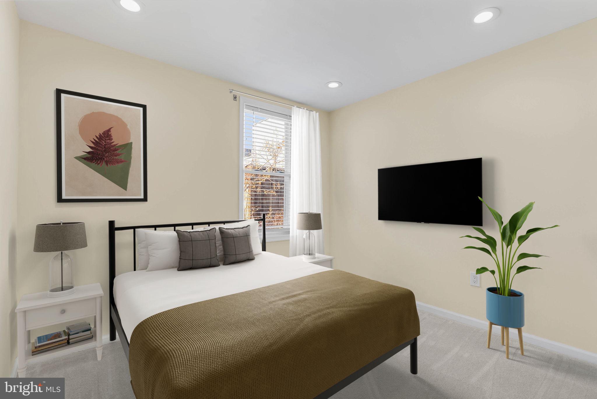 EAST KENSINGTON - Residential