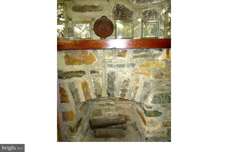 DICKEYVILLE HISTORIC DISTRICT - Residential