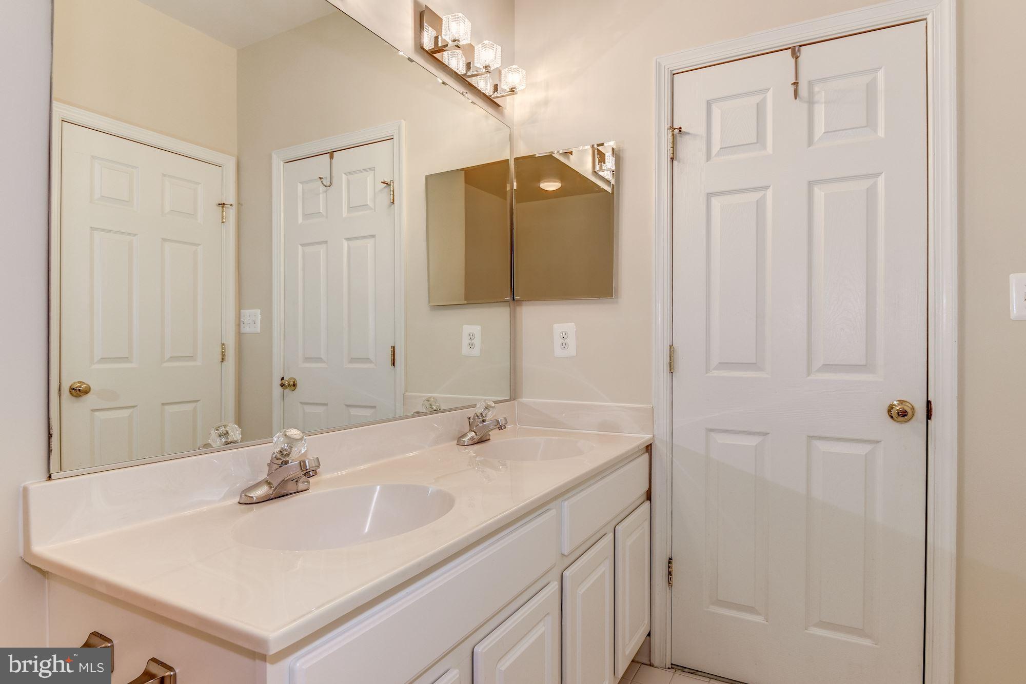 WINDY HILL AT LINCOLNIA - Residential Lease