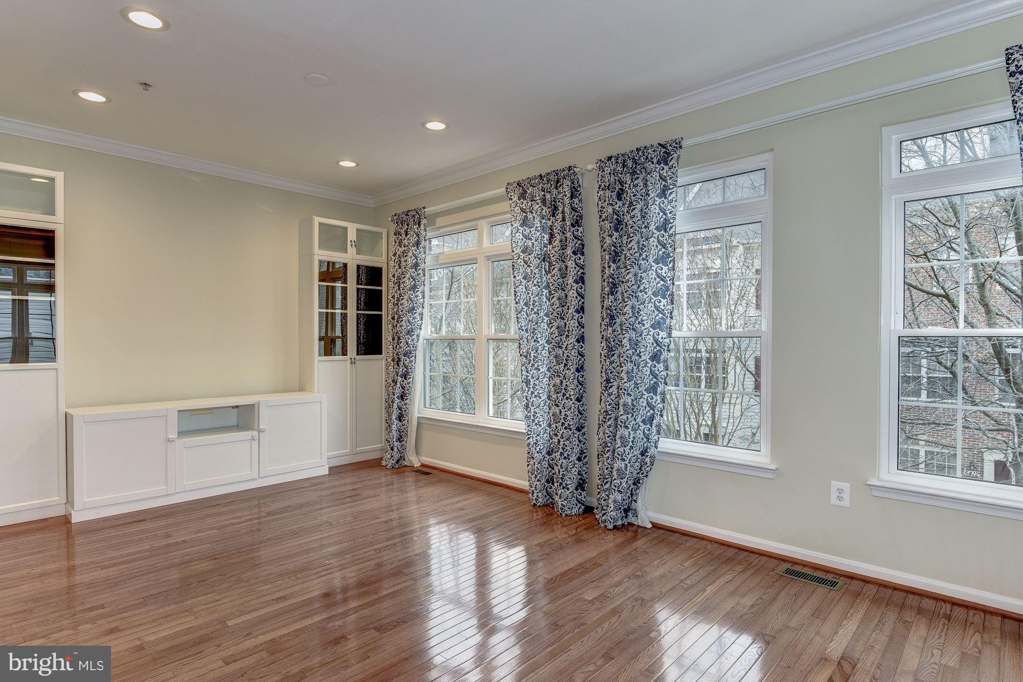 WINDY HILL AT LINCOLNIA - Residential Lease