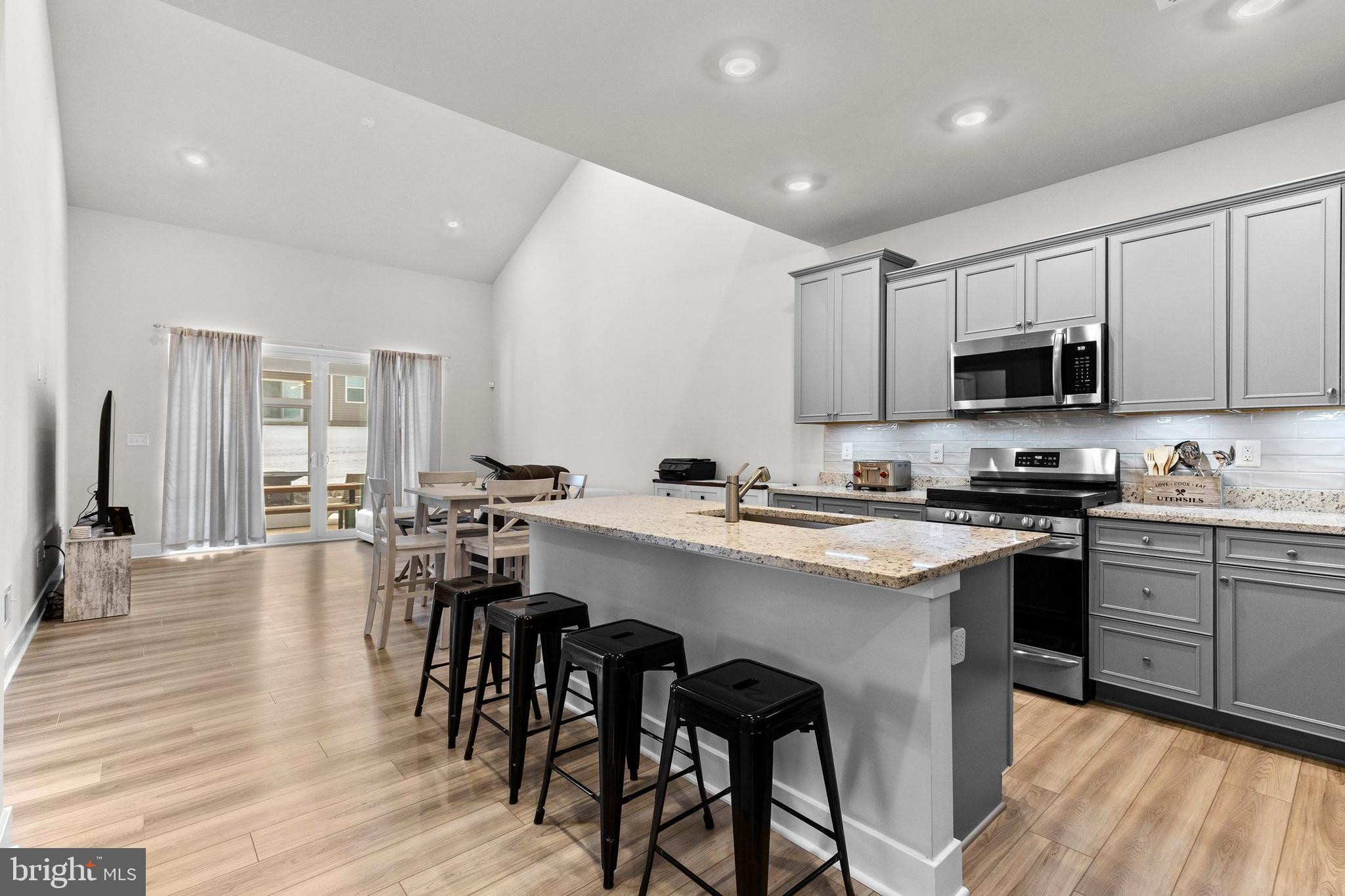 AMBLEBROOK - Residential