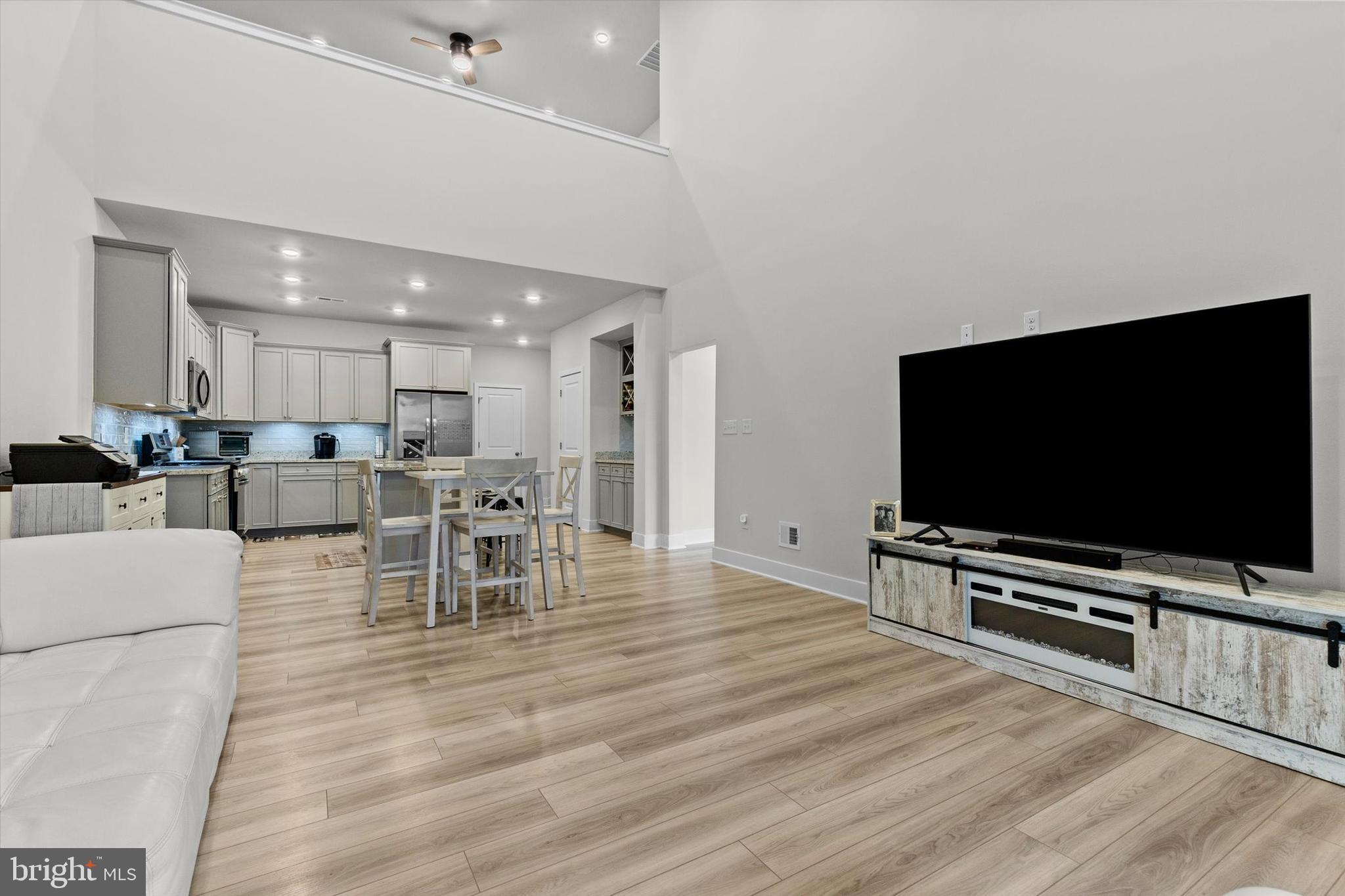 AMBLEBROOK - Residential