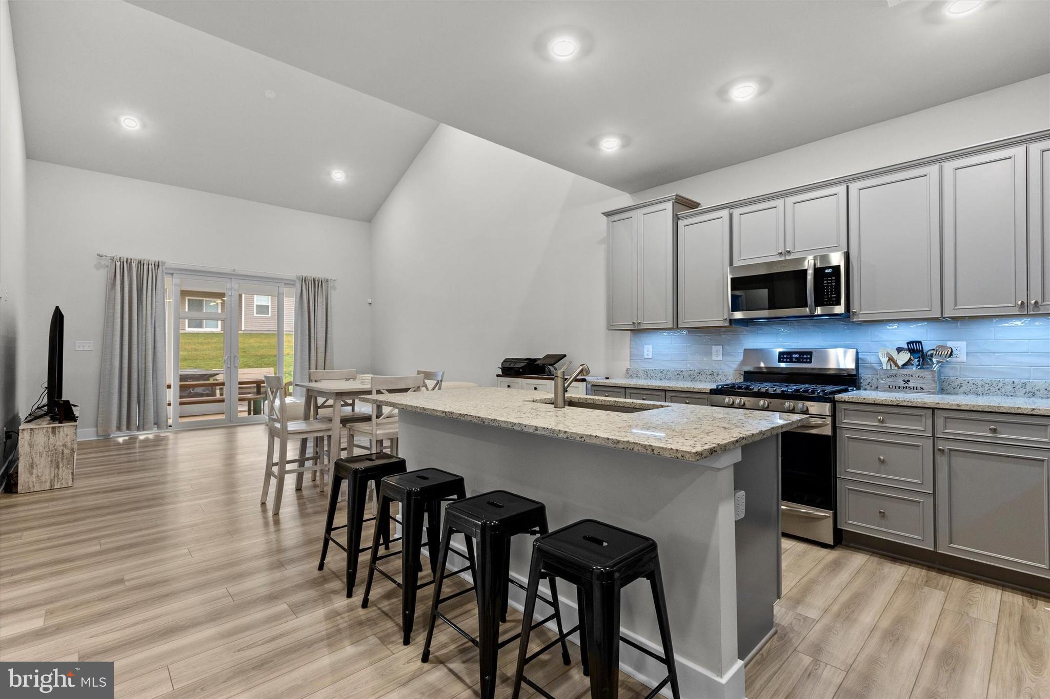 AMBLEBROOK - Residential