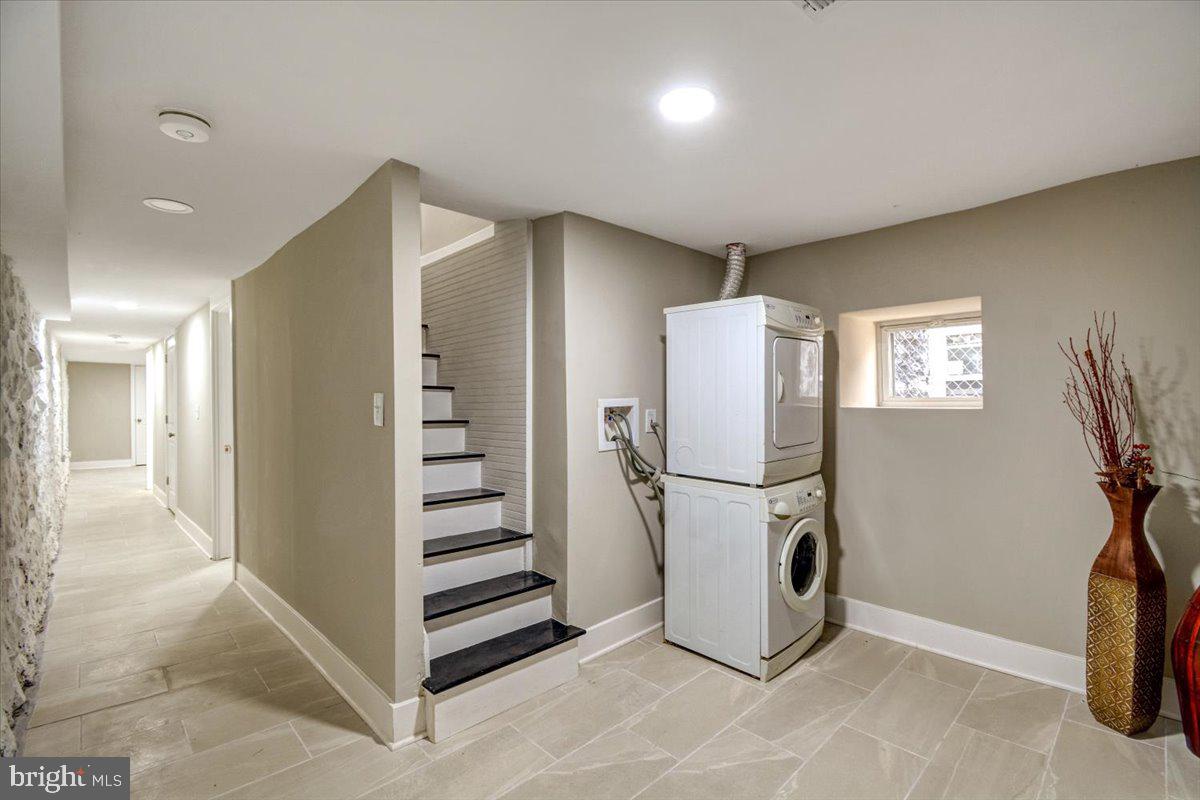 EDMONDSON VILLAGE - Residential