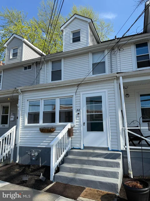 84 E Burlington Street, Bordentown, NJ MLS: NJBL2108822