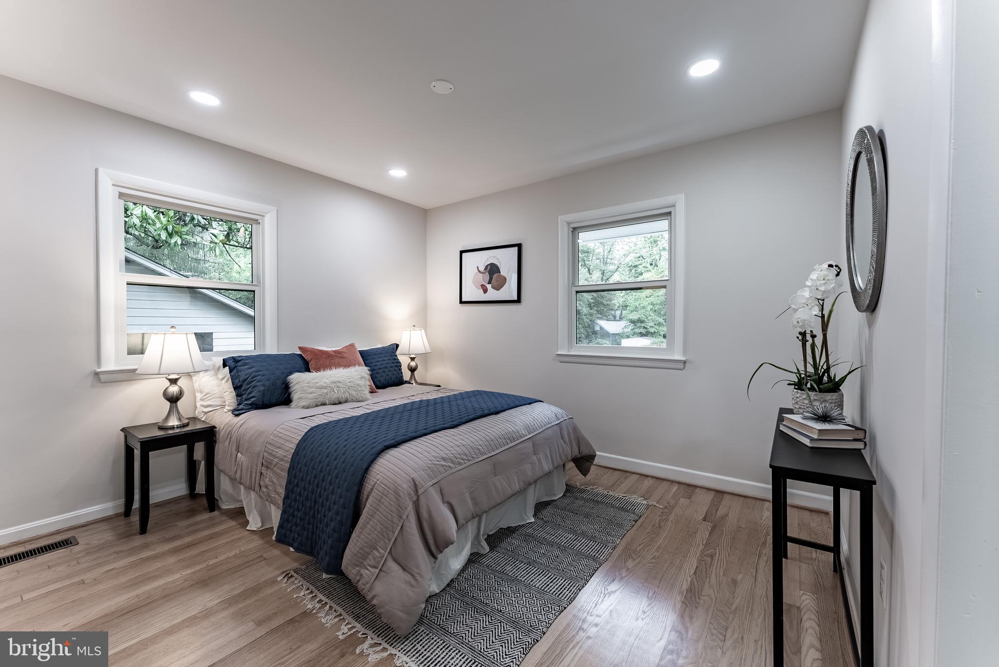 SLEEPY HOLLOW - Residential