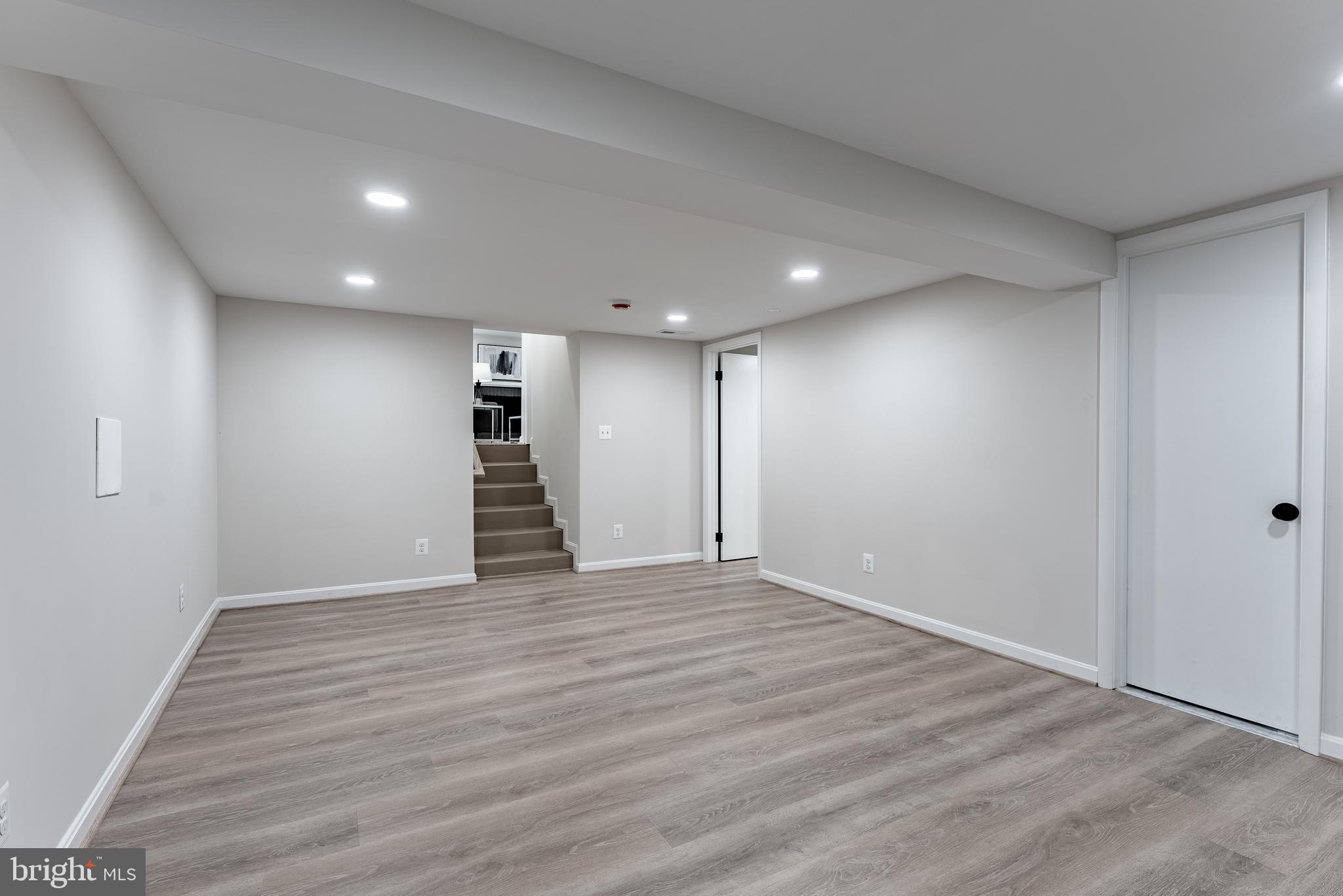 SLEEPY HOLLOW - Residential