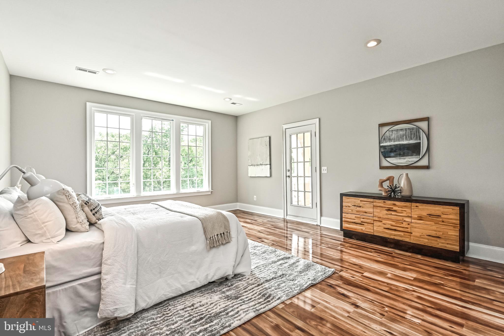 FAIRWOOD ACRES - Residential