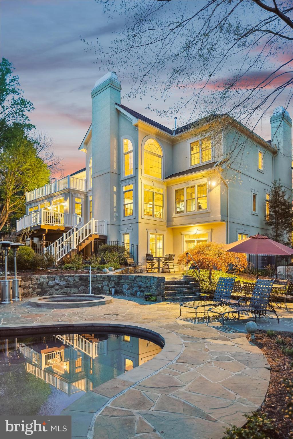 WINDSONG - Residential