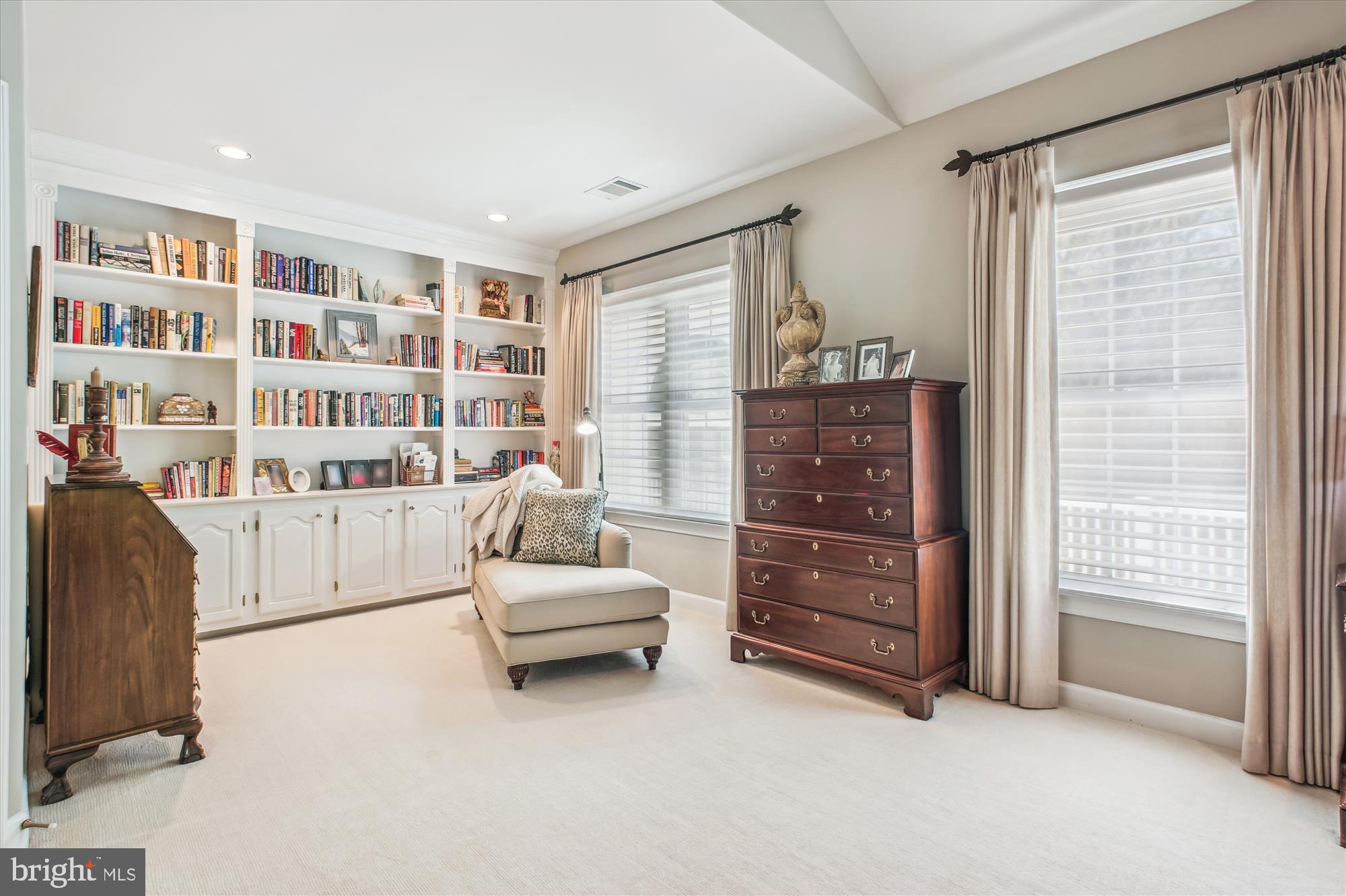 WINDSONG - Residential