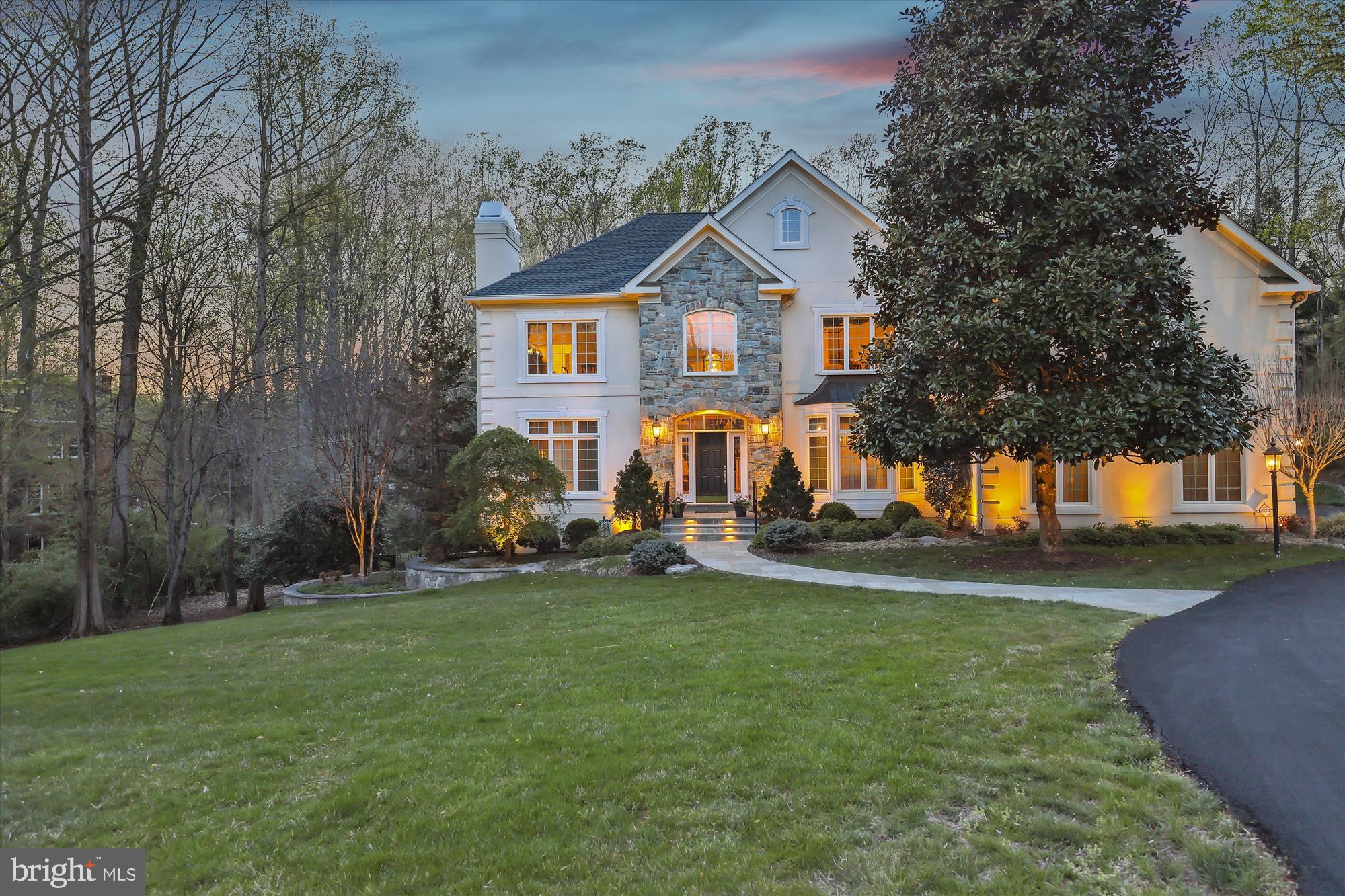 WINDSONG - Residential