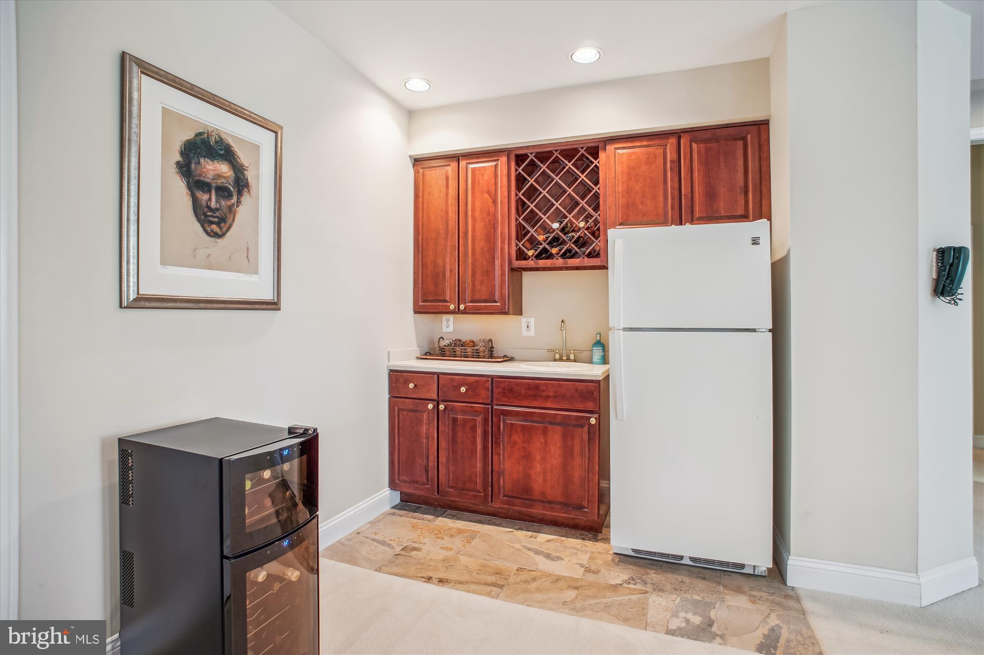 WINDSONG - Residential