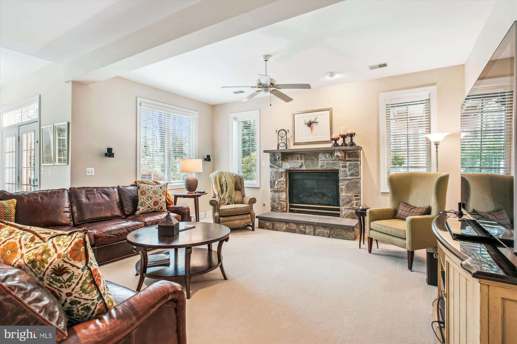 WINDSONG - Residential