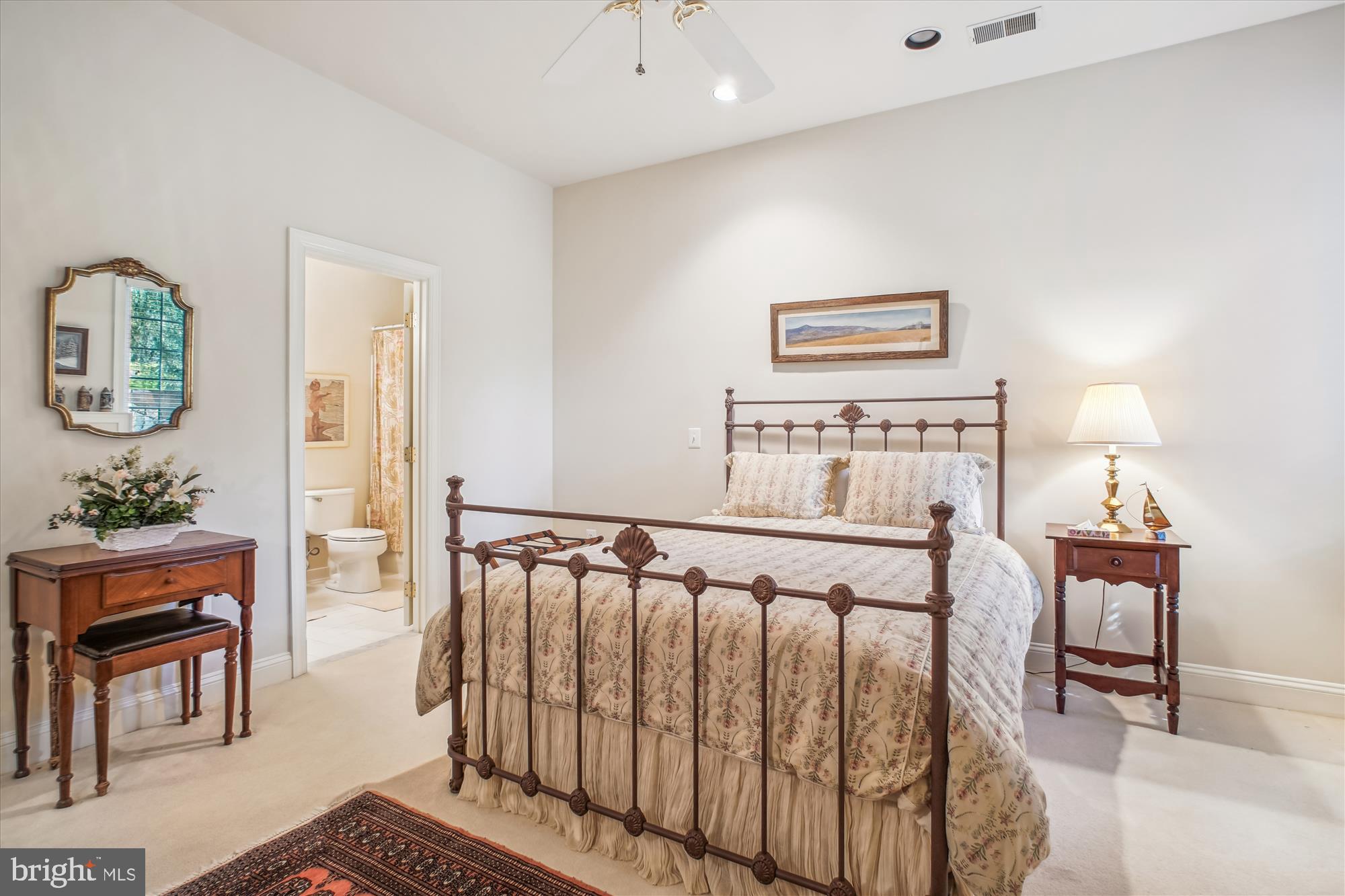 WINDSONG - Residential