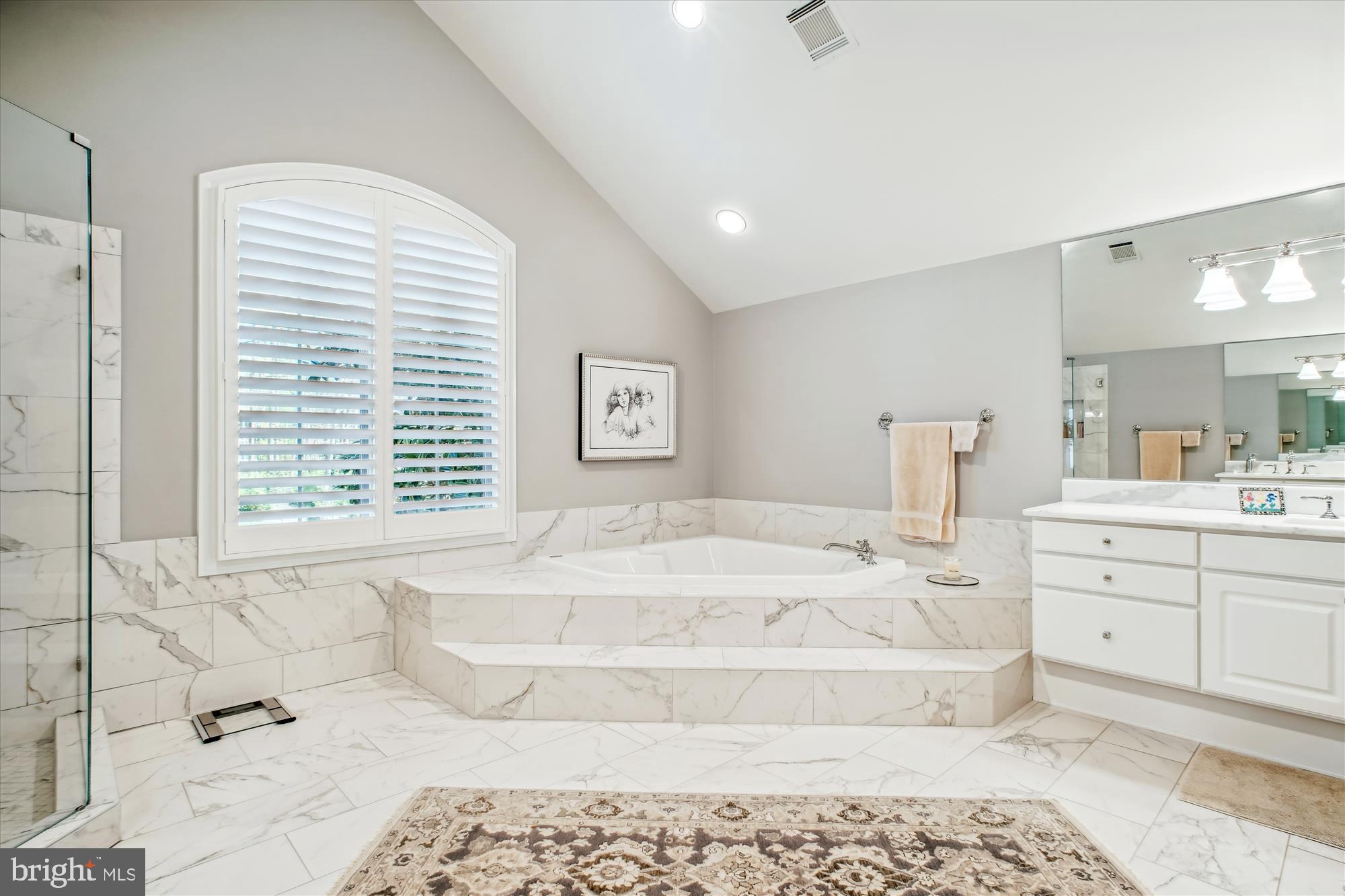 WINDSONG - Residential