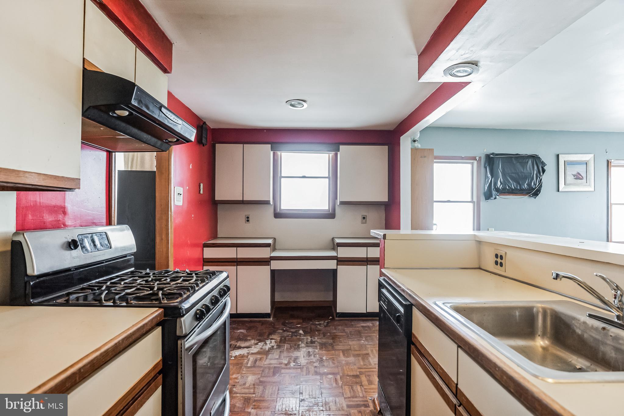 GLENSIDE - Residential