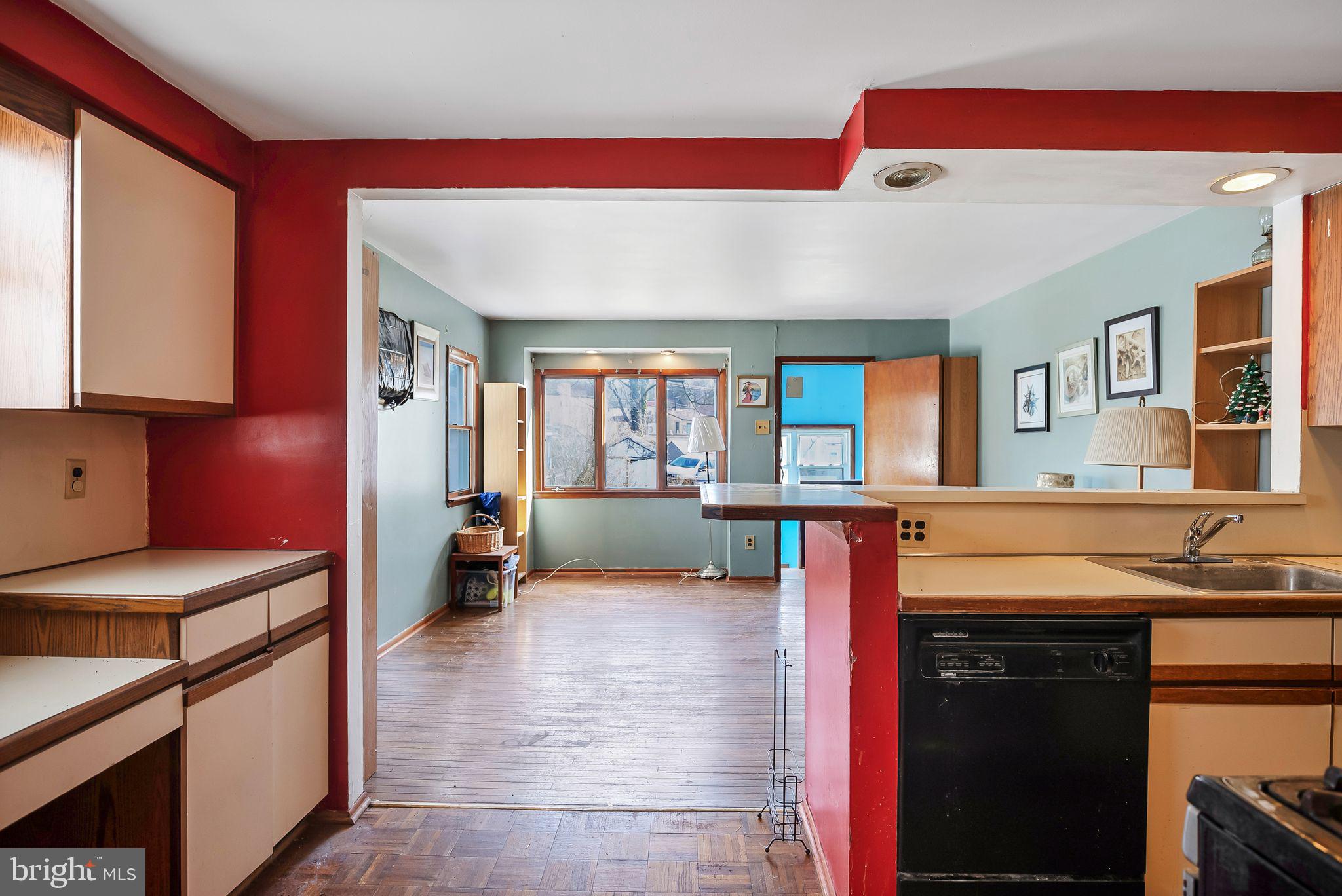 GLENSIDE - Residential