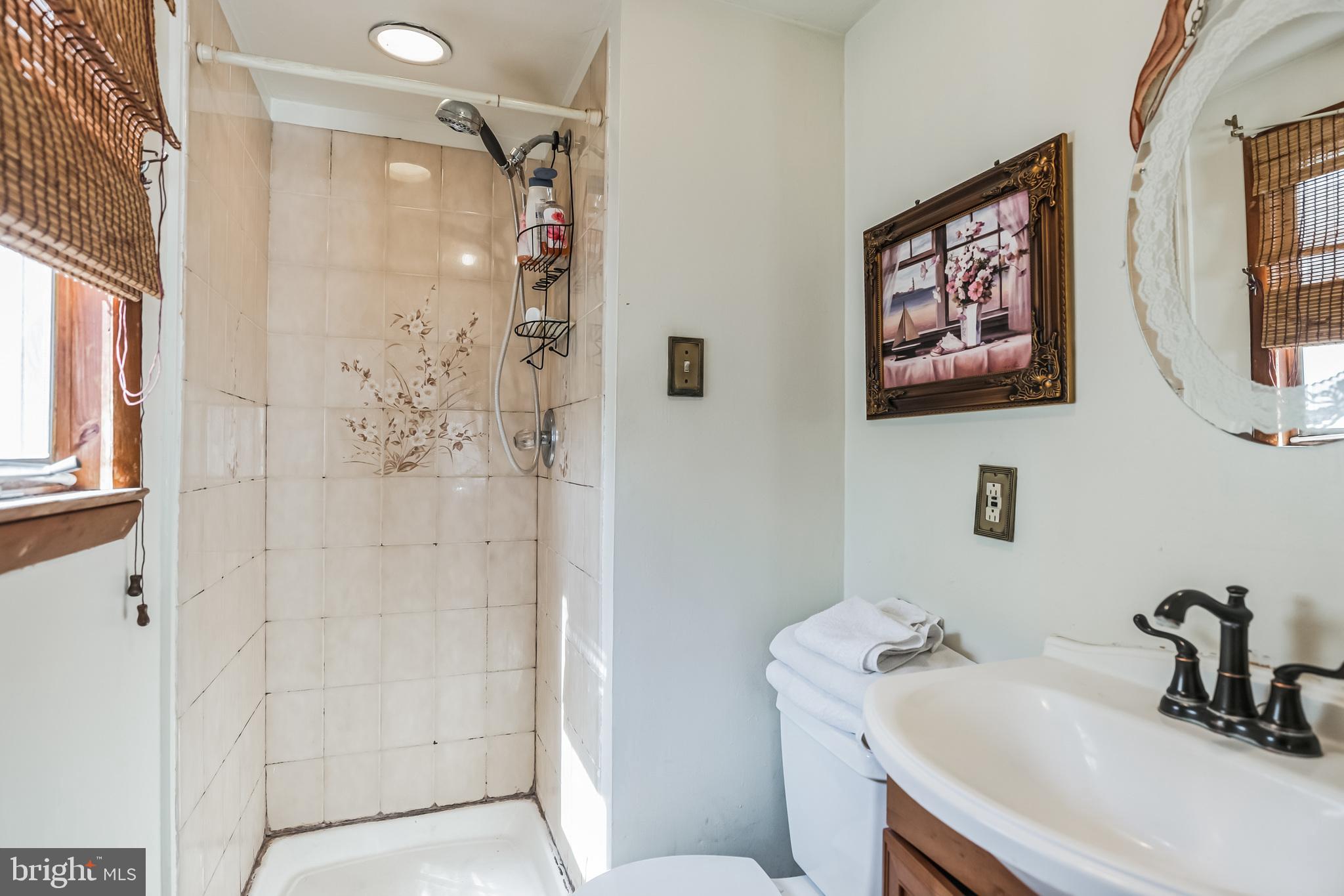 GLENSIDE - Residential