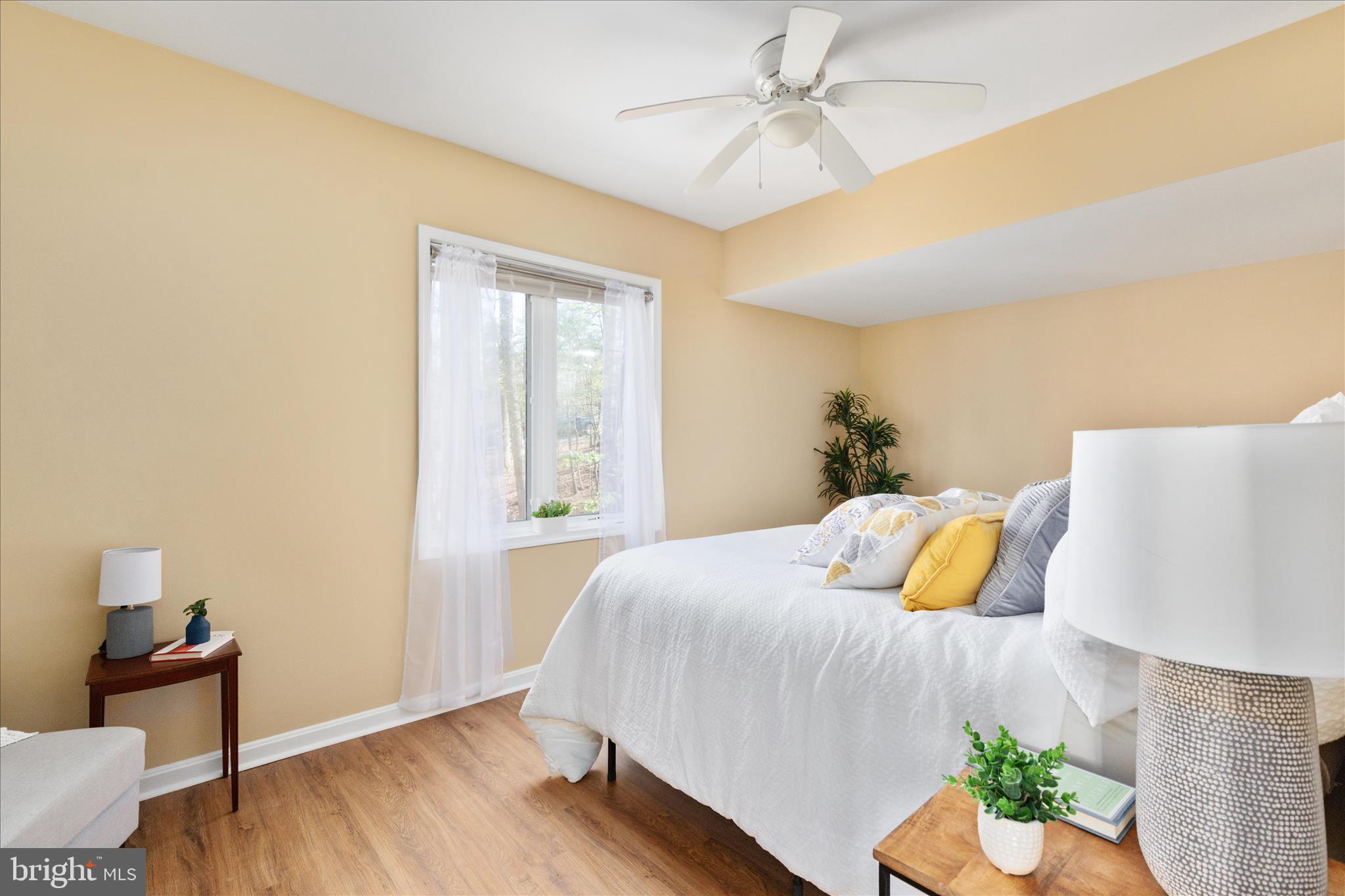 LAKE HOLIDAY ESTATES - Residential