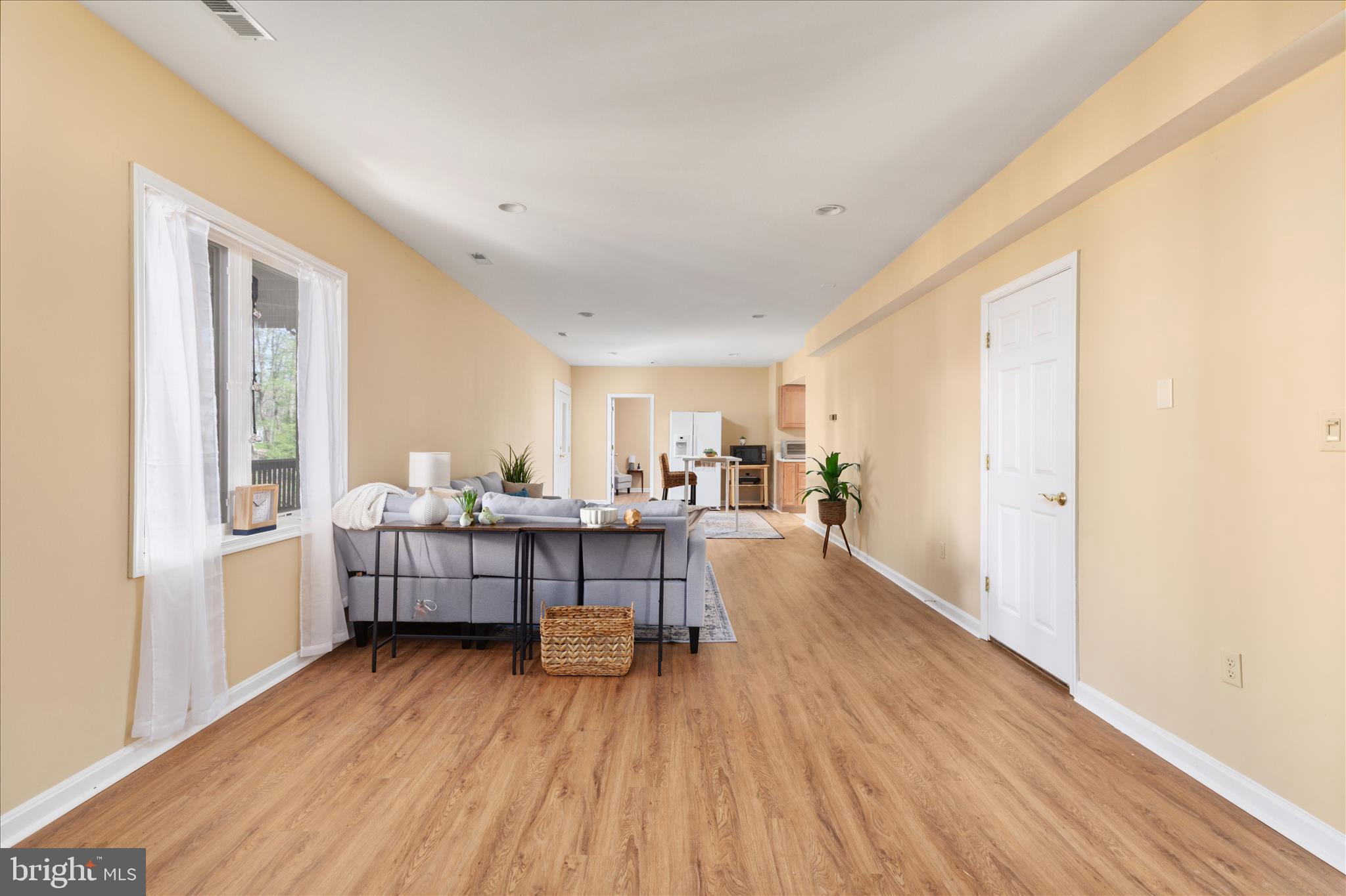 LAKE HOLIDAY ESTATES - Residential