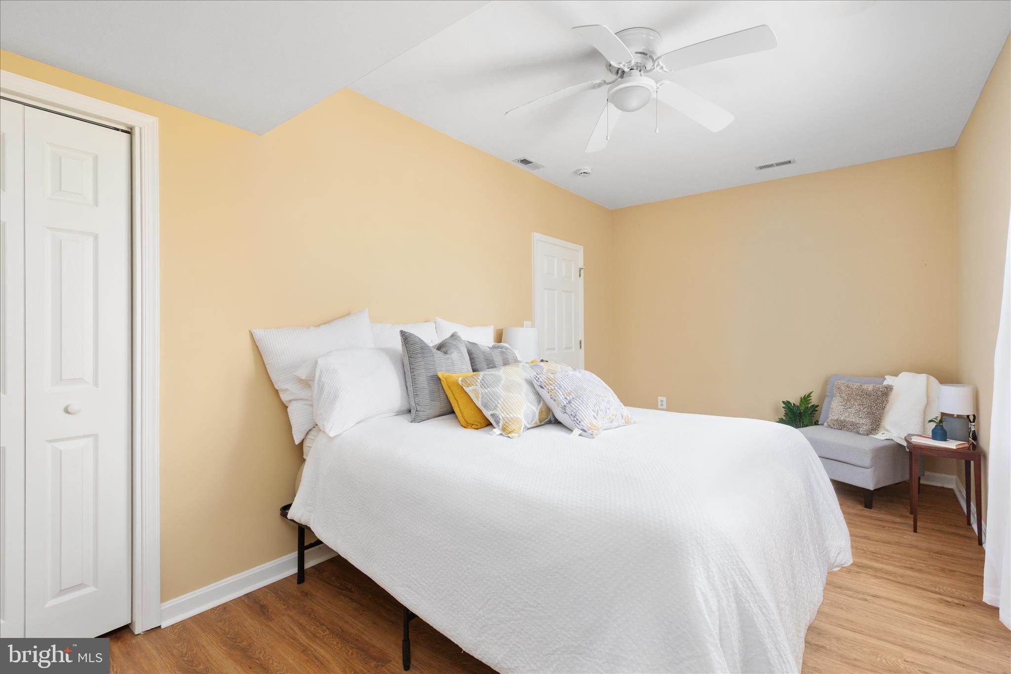 LAKE HOLIDAY ESTATES - Residential