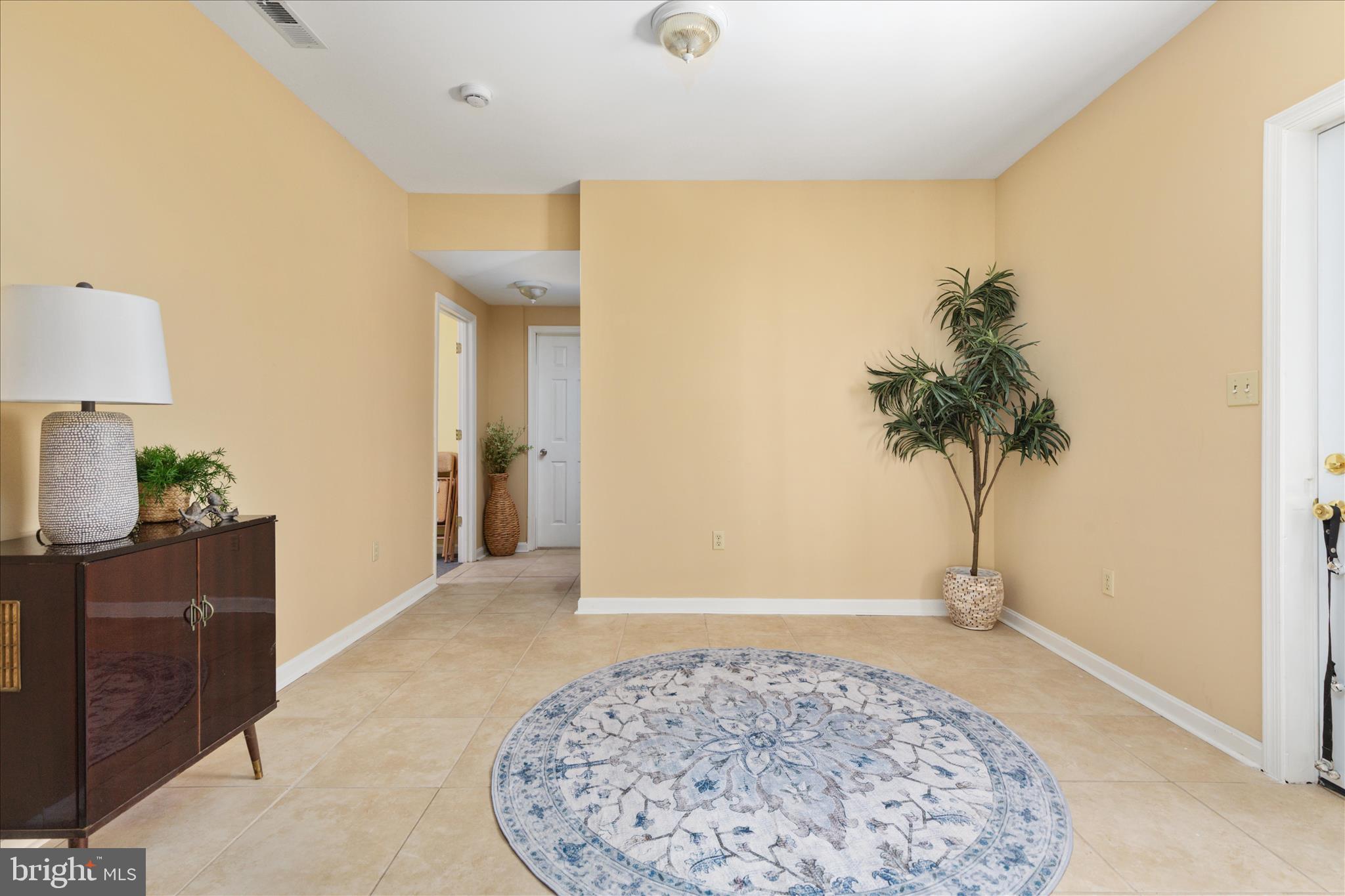 LAKE HOLIDAY ESTATES - Residential