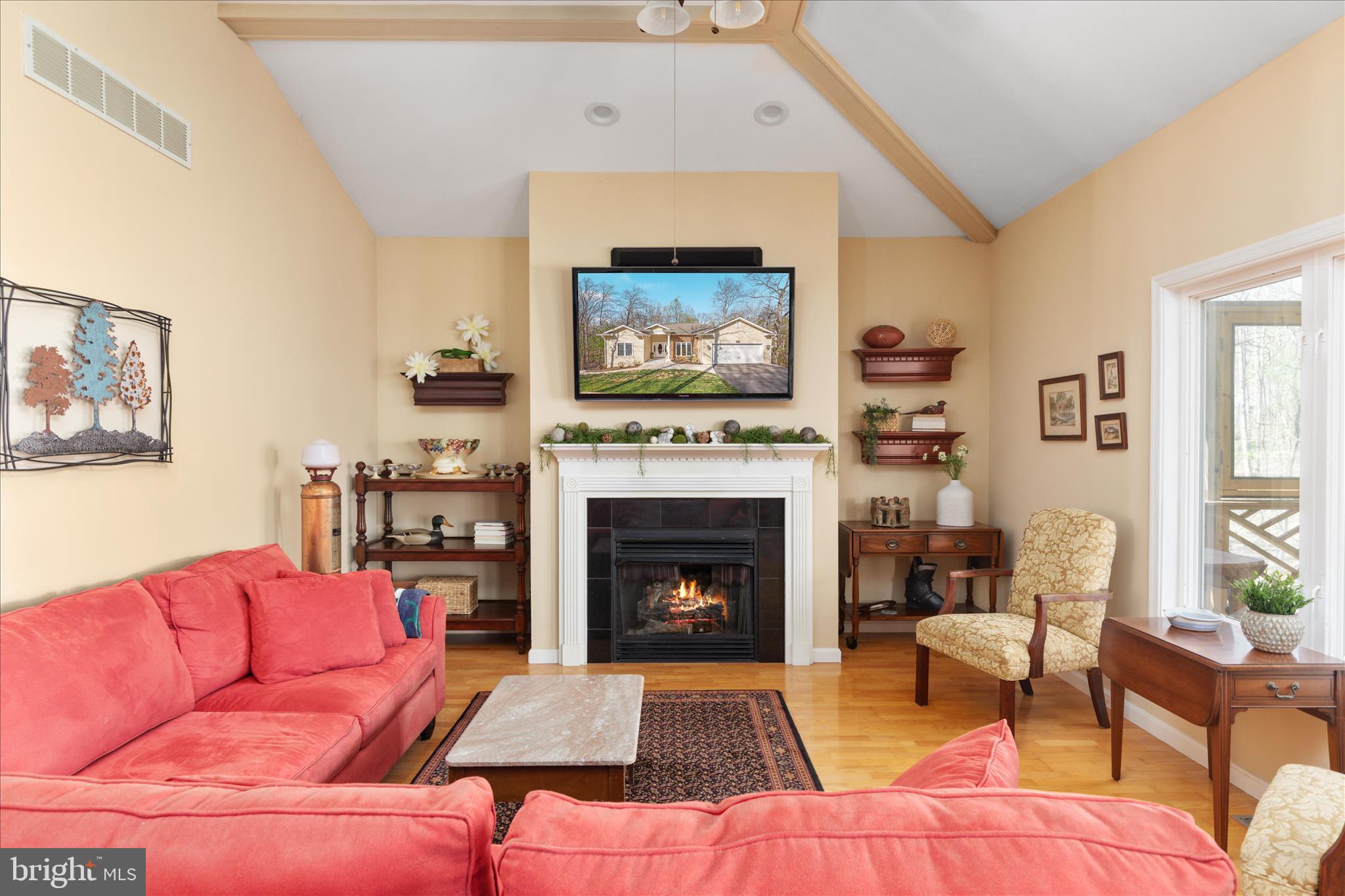 LAKE HOLIDAY ESTATES - Residential