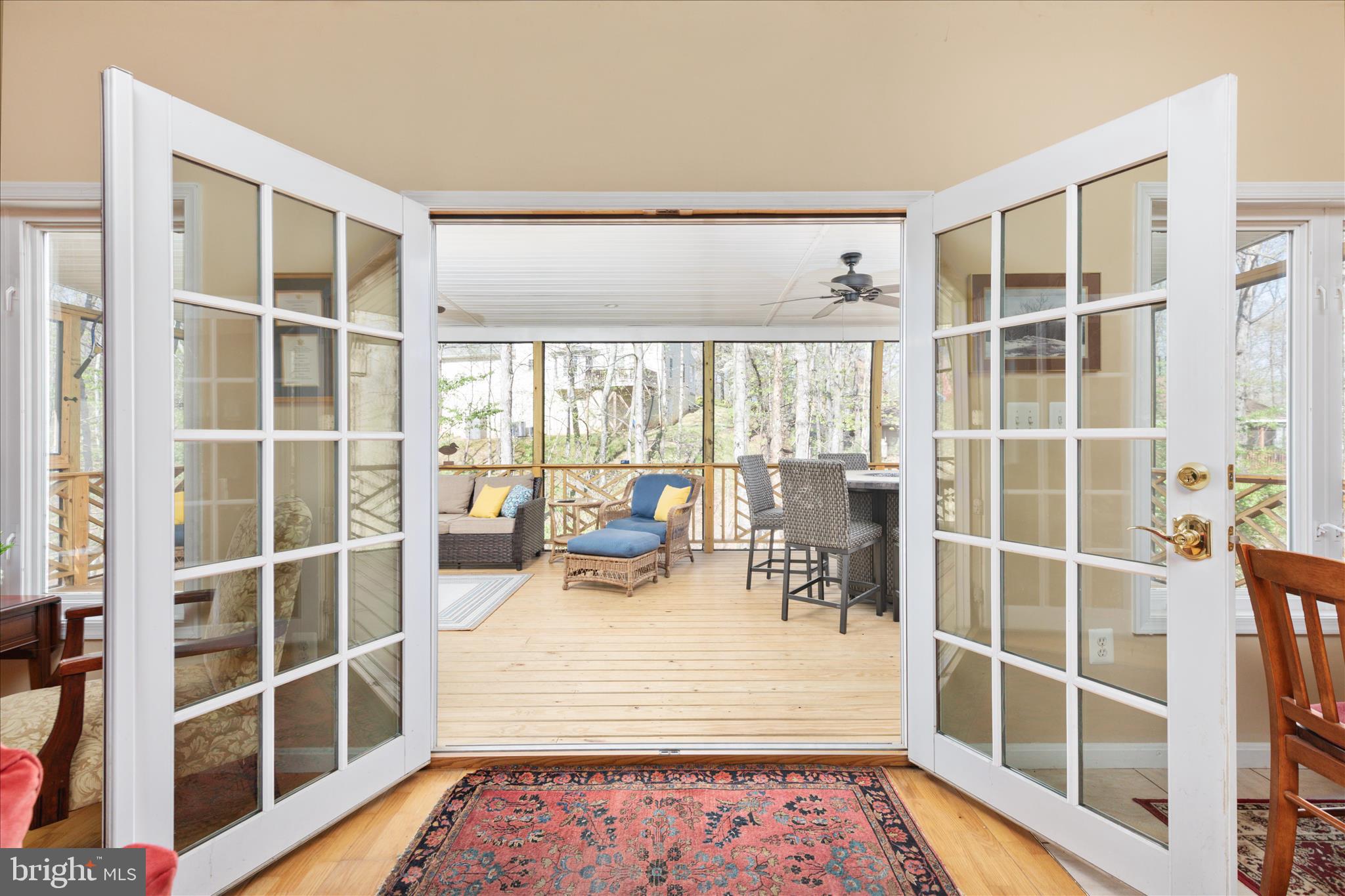 LAKE HOLIDAY ESTATES - Residential