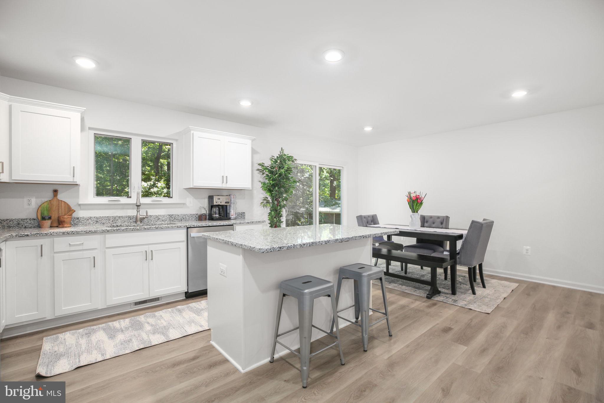 LAKE OF THE WOODS - Residential