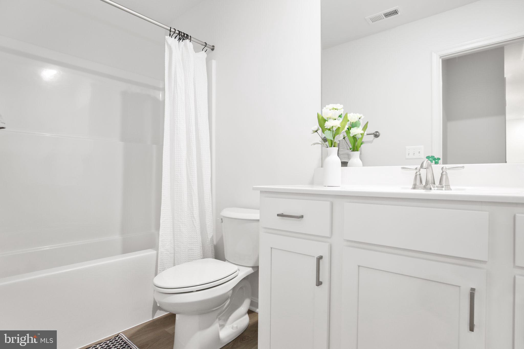 LAKE OF THE WOODS - Residential