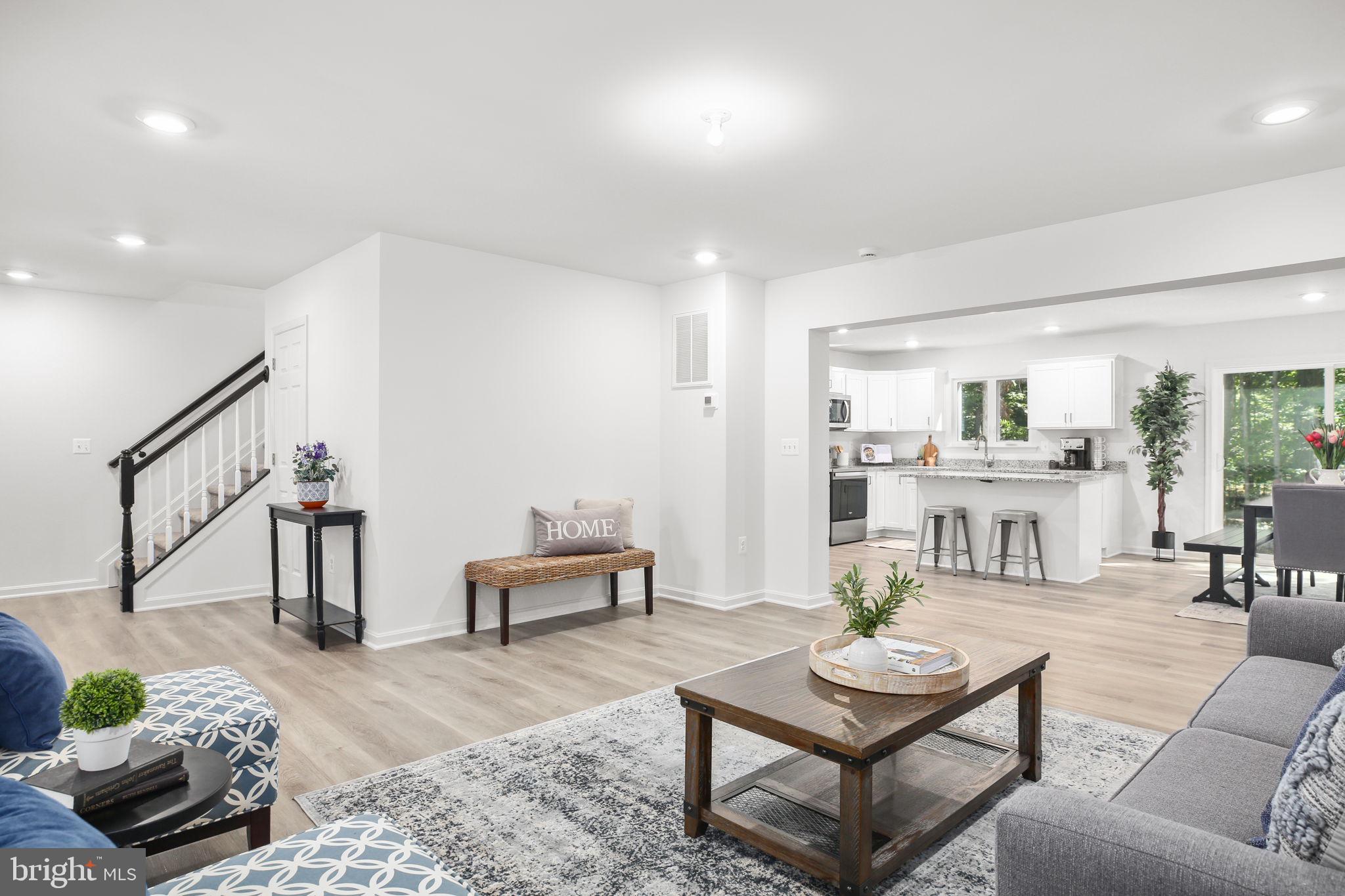 LAKE OF THE WOODS - Residential