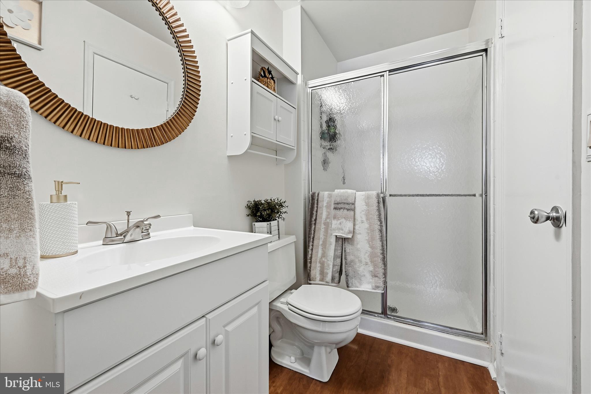 COUNTRYSIDE - Residential