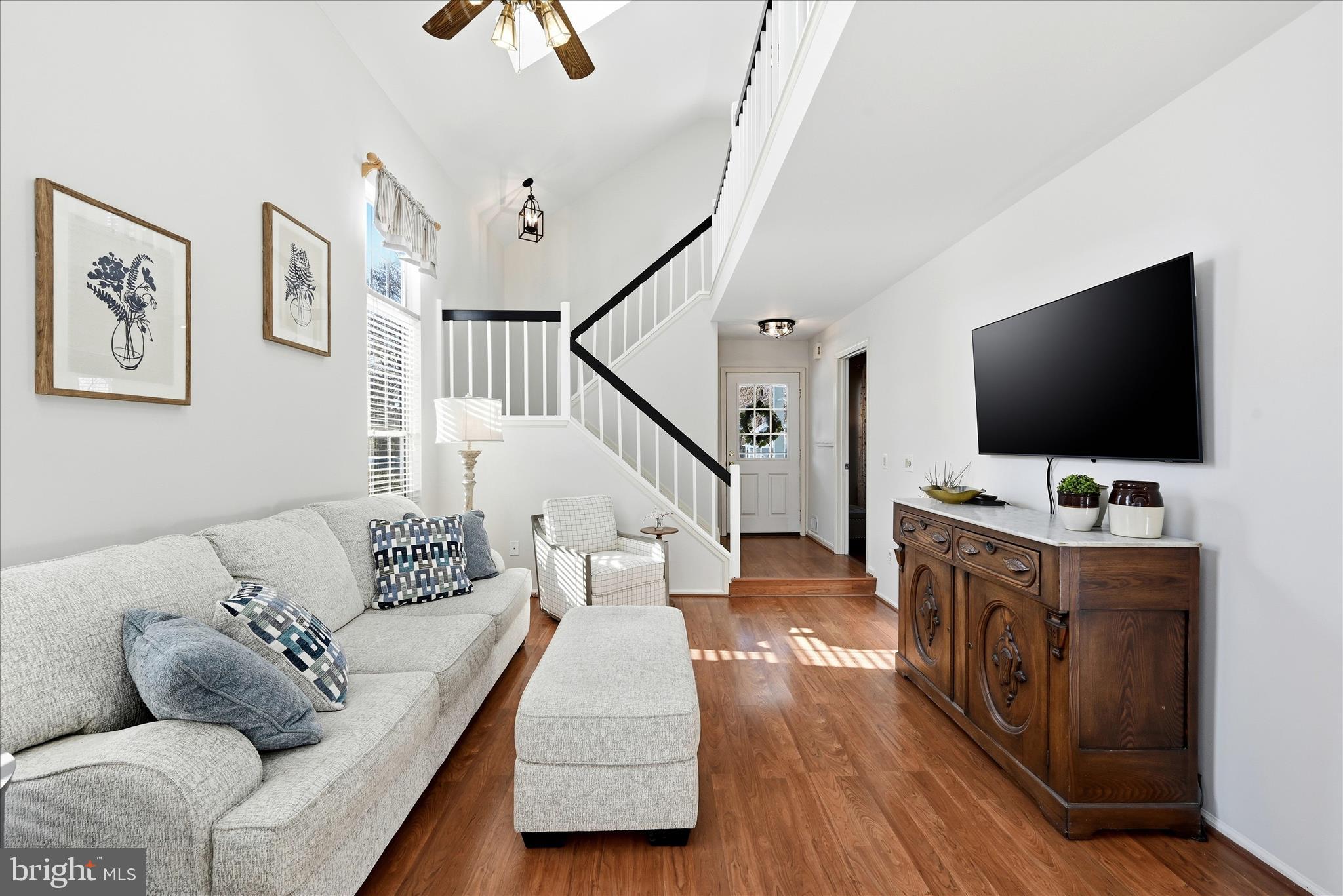 COUNTRYSIDE - Residential