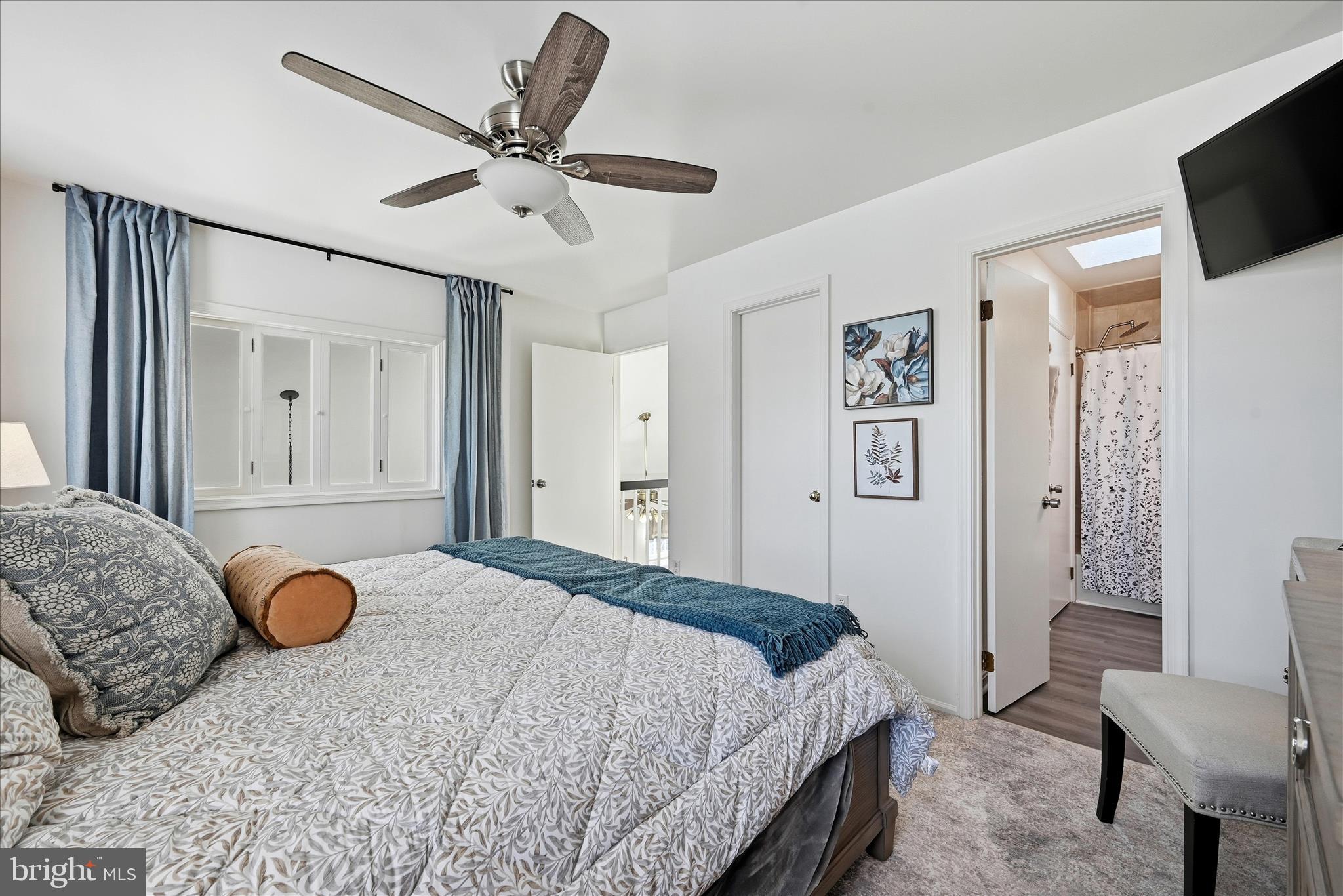 COUNTRYSIDE - Residential