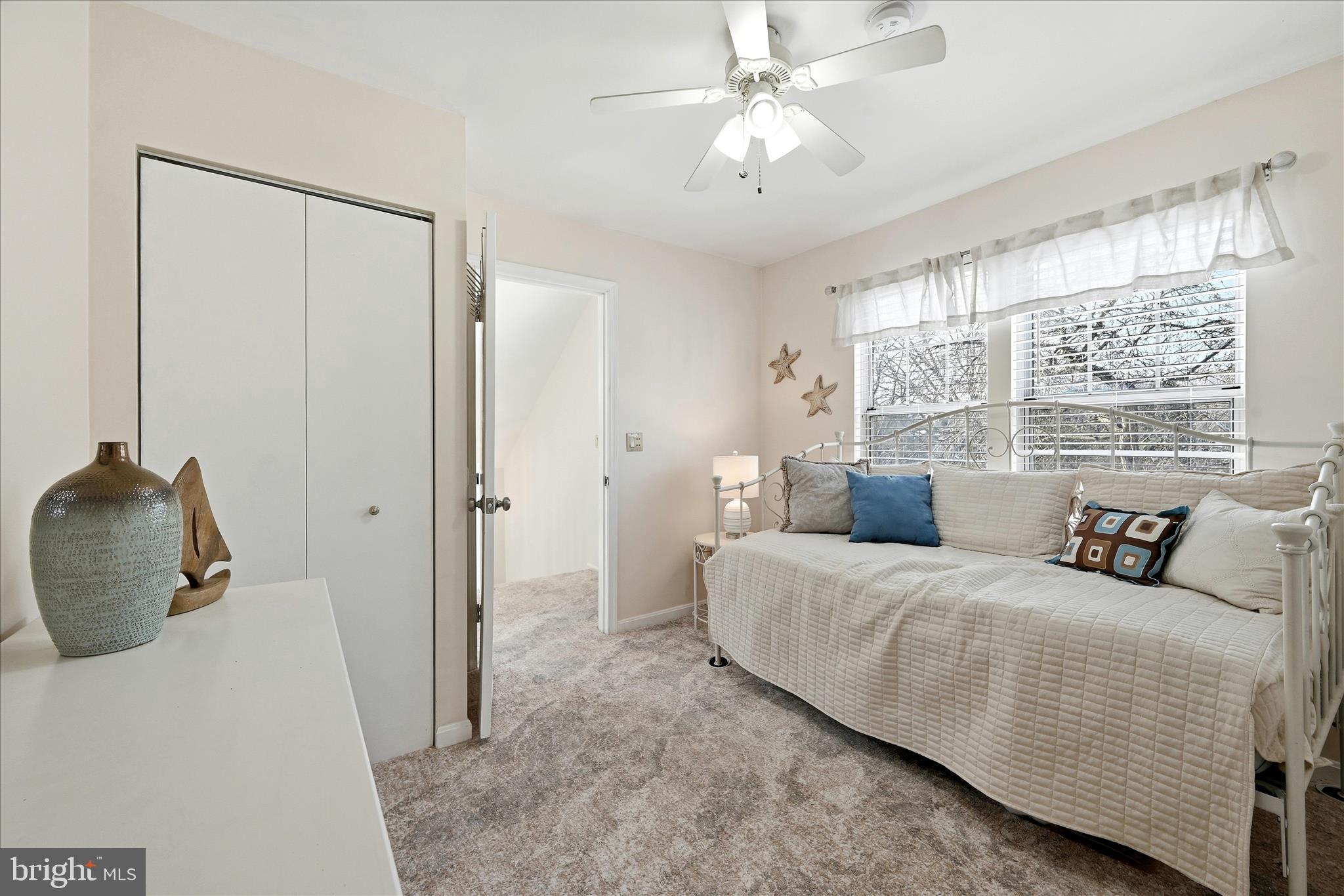 COUNTRYSIDE - Residential