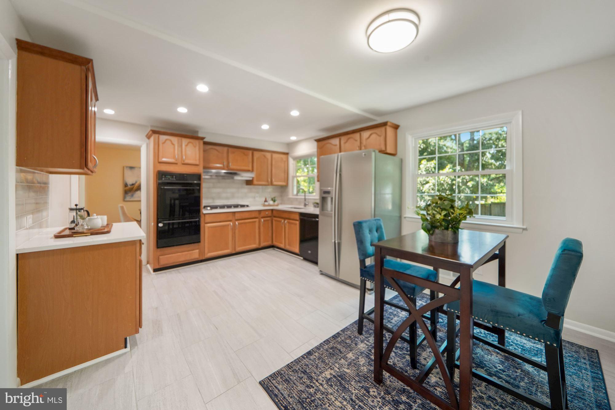 ROLLING VALLEY WEST - Residential