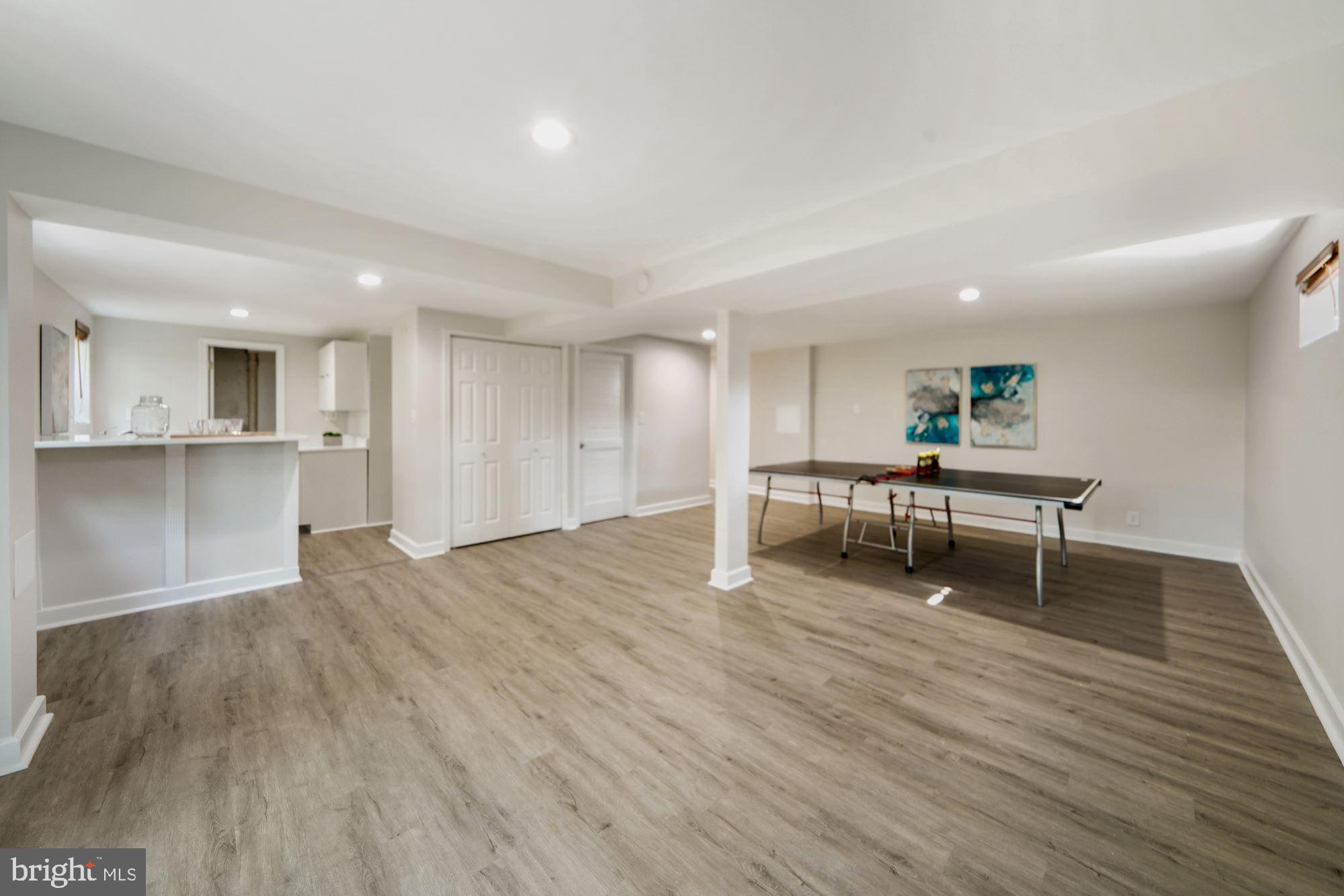 ROLLING VALLEY WEST - Residential