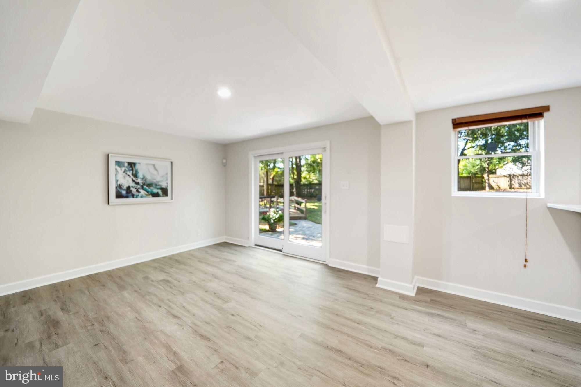 ROLLING VALLEY WEST - Residential