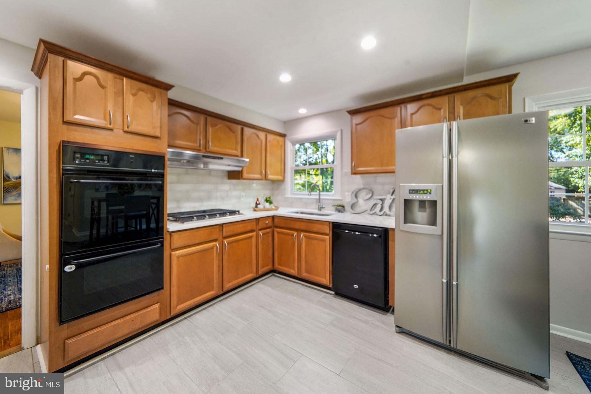 ROLLING VALLEY WEST - Residential