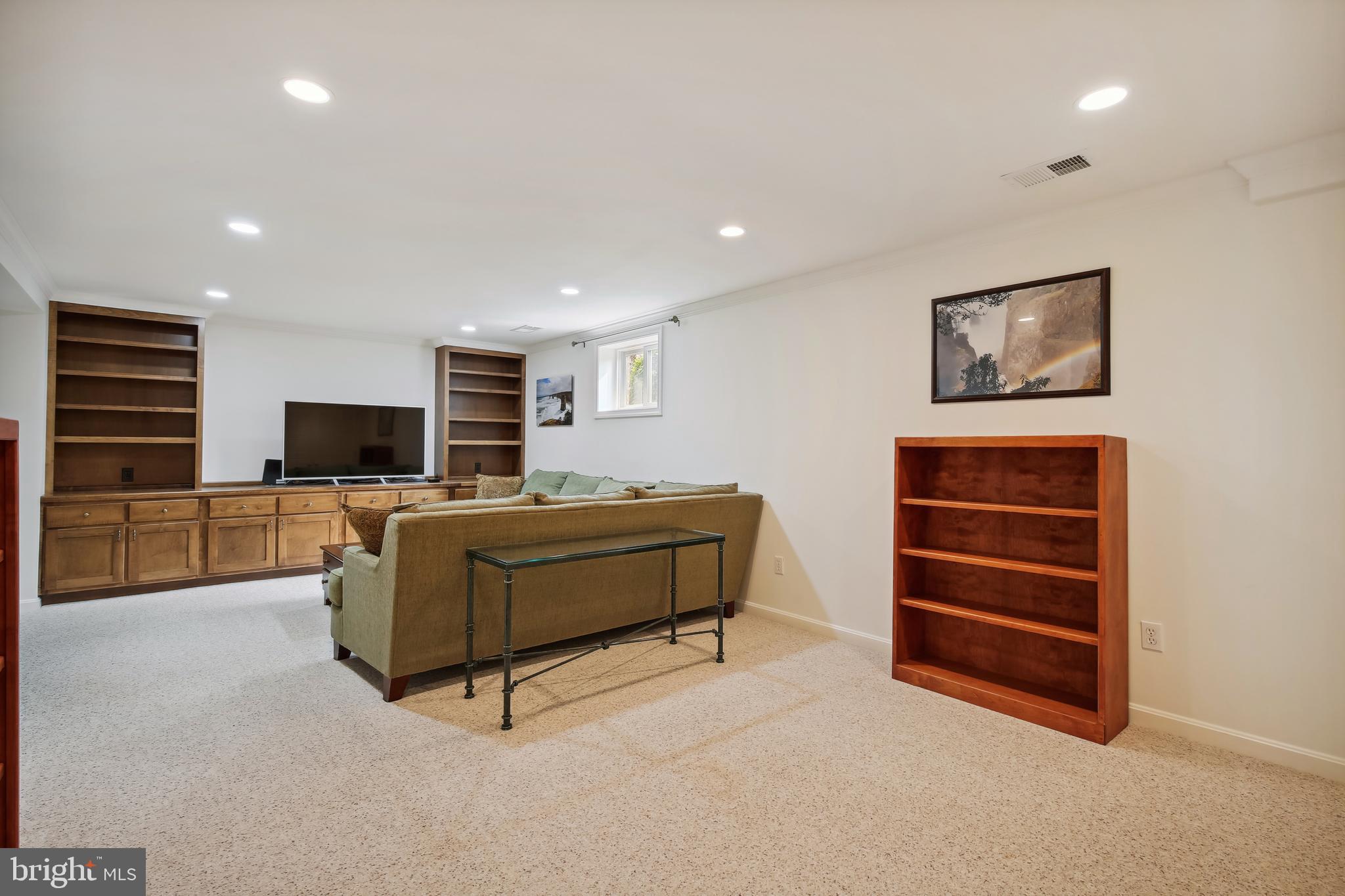 WEST LEWINSVILLE HEIGHTS - Residential