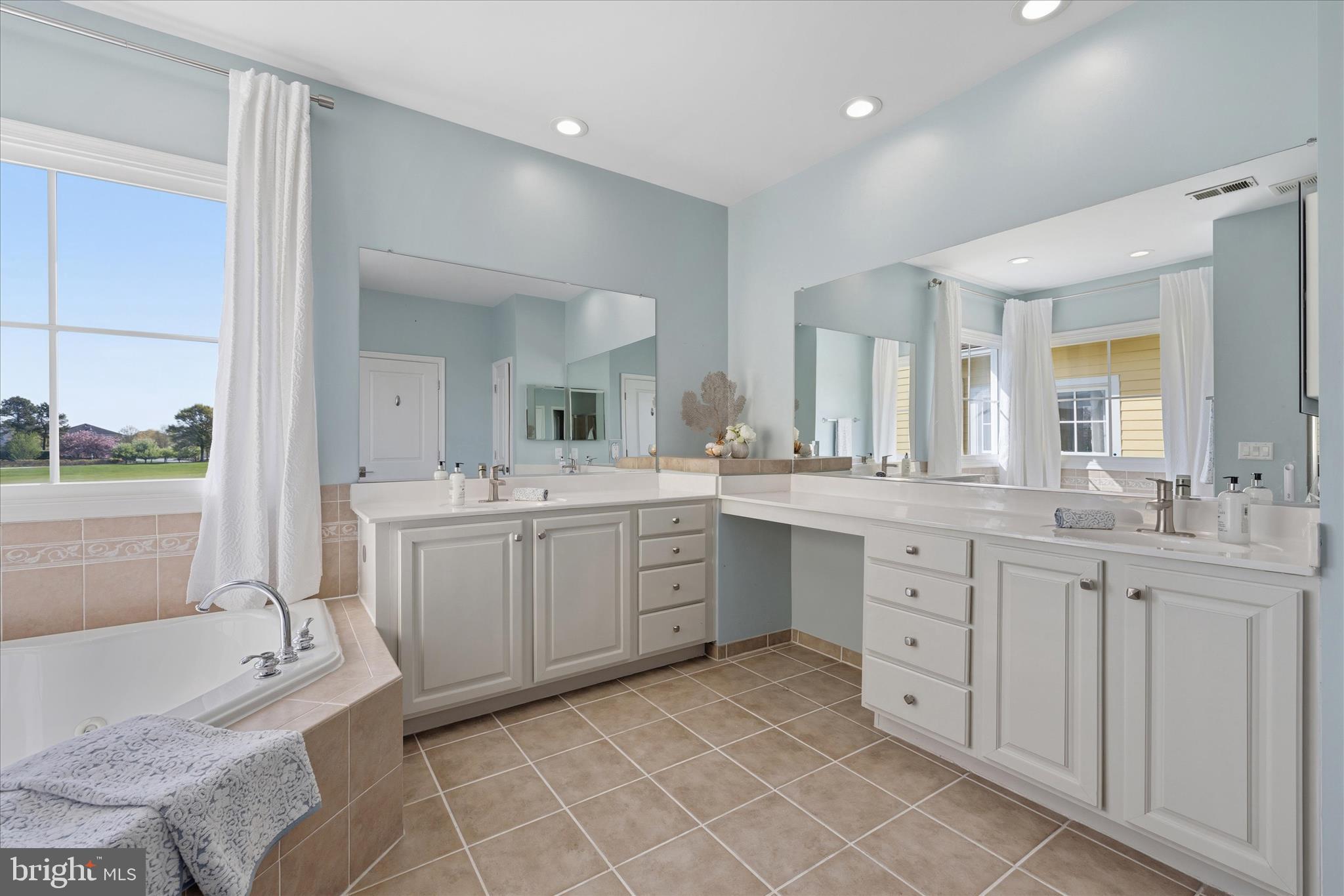 PENINSULA - Residential