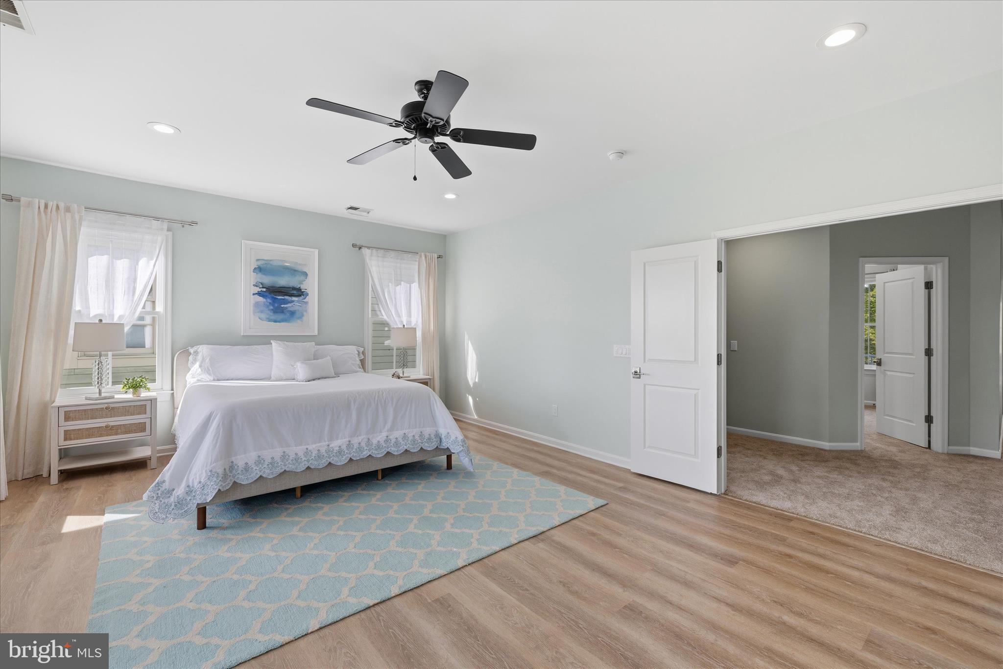 PENINSULA - Residential