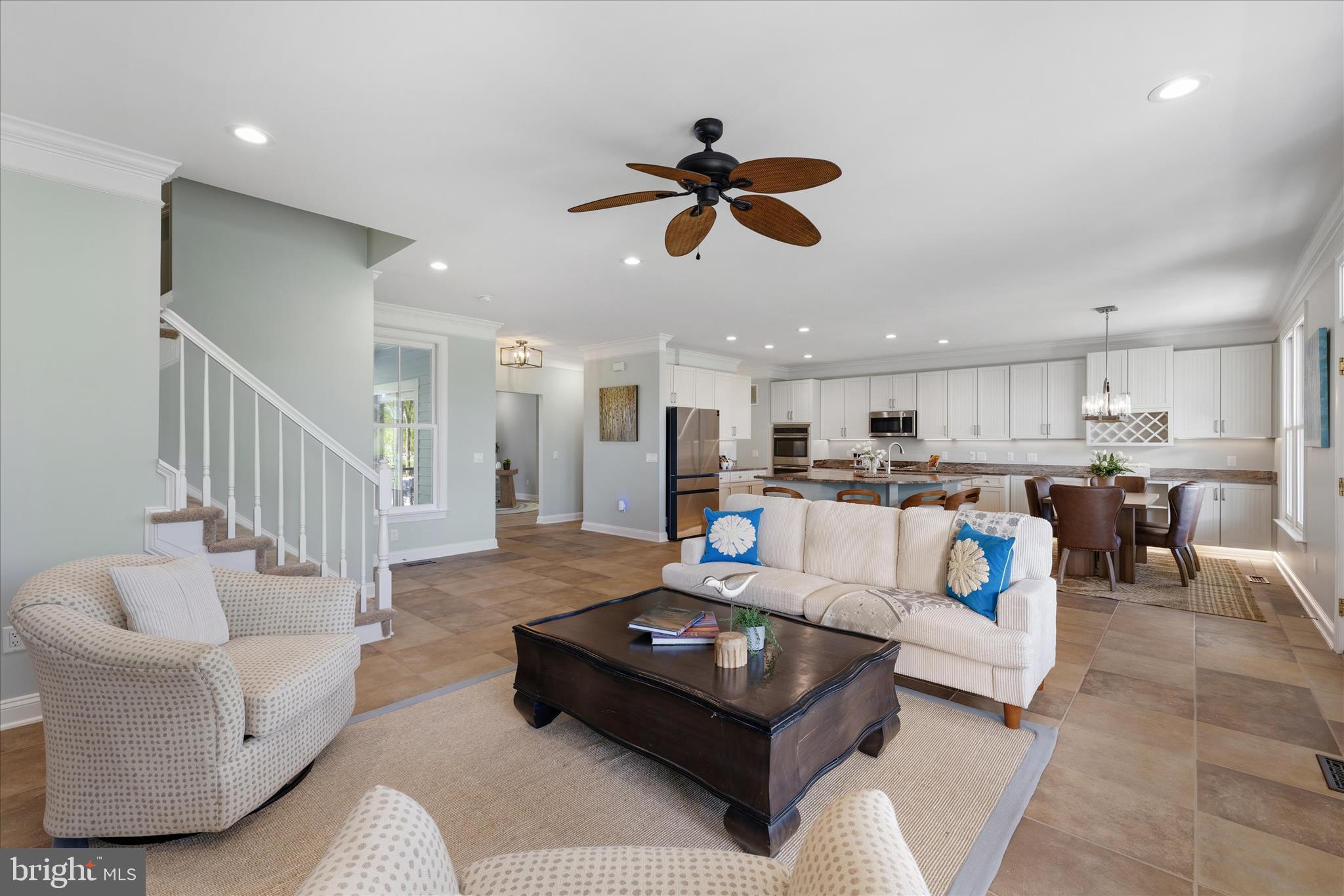 PENINSULA - Residential