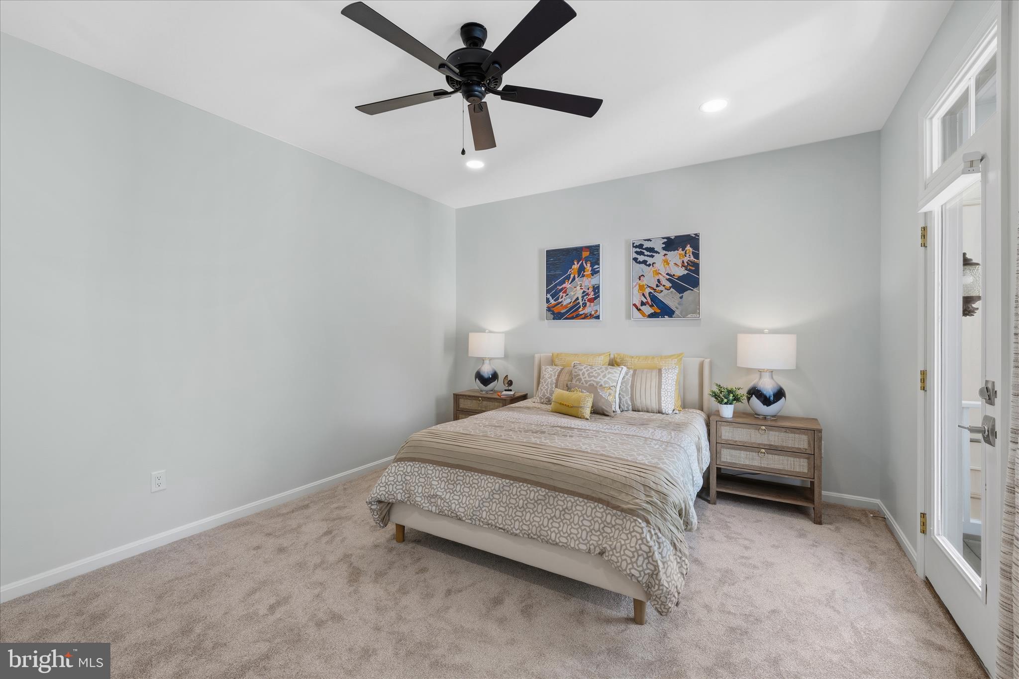 PENINSULA - Residential