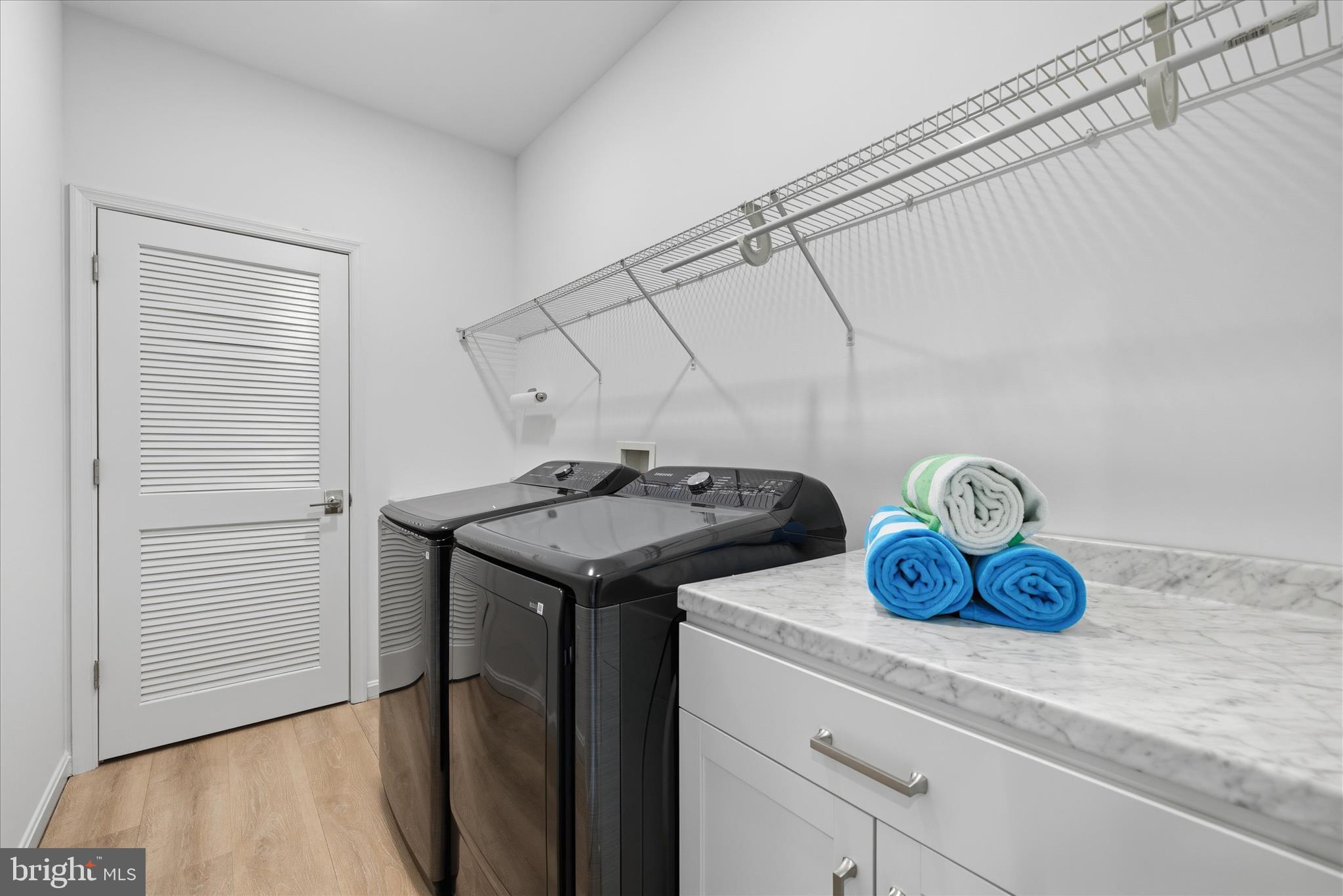 PENINSULA - Residential