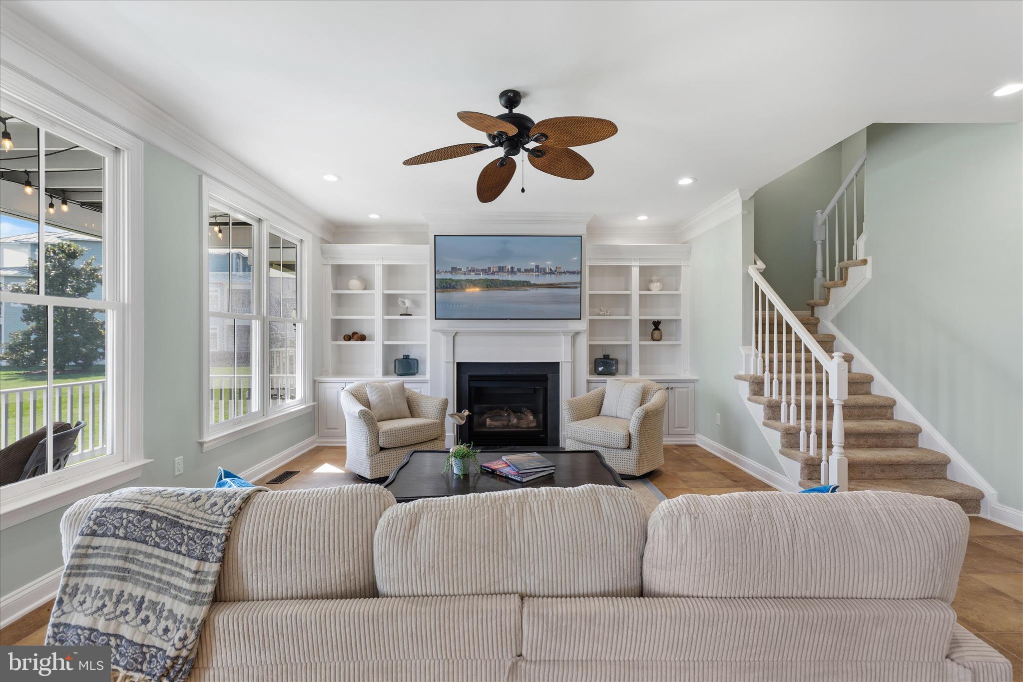 PENINSULA - Residential