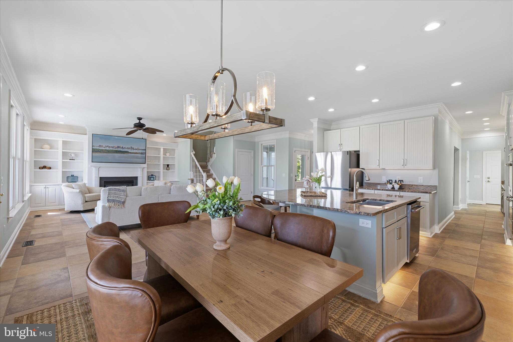 PENINSULA - Residential